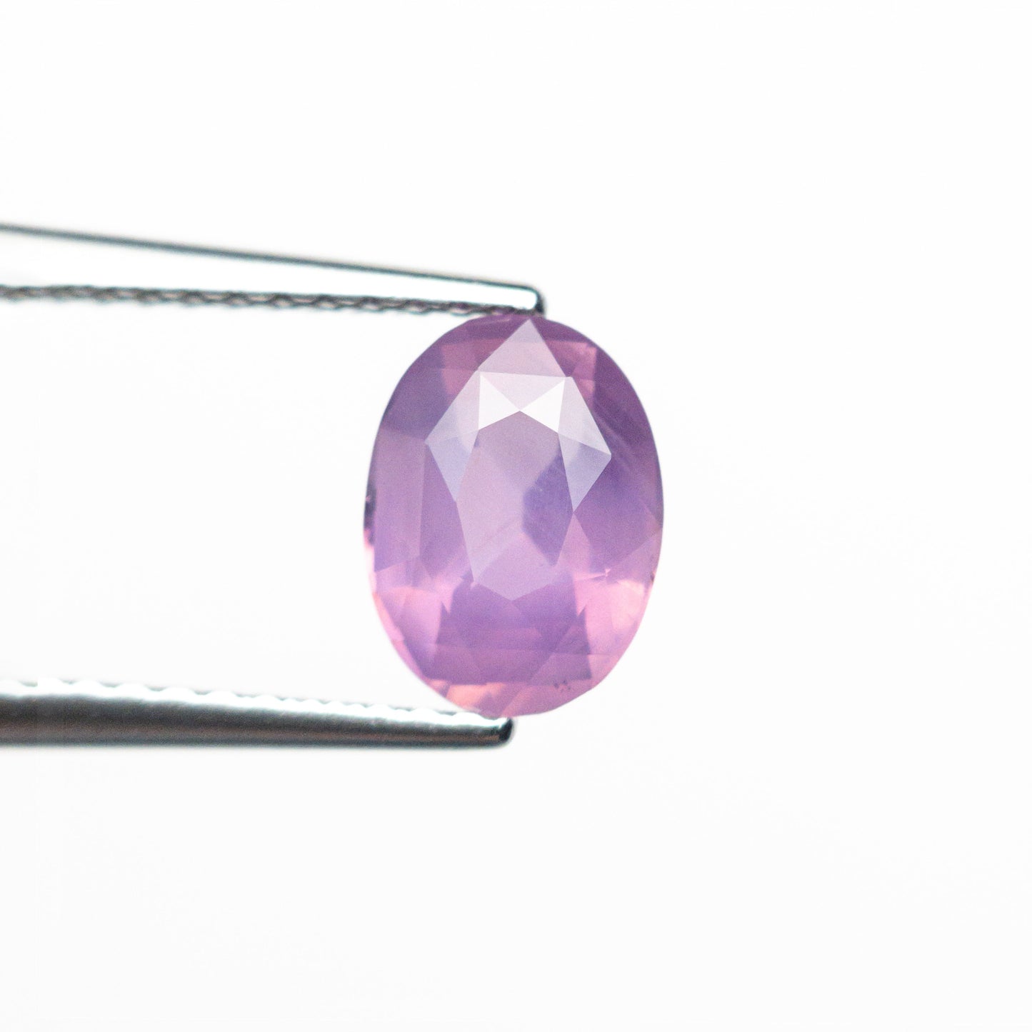 1.51ct 7.73x5.77x3.98mm オーバル ブリリアント サファイア 25845-01