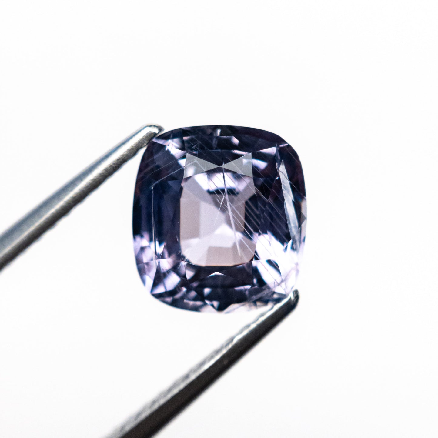 2.56ct 7.95x7.37x4.92mm クッションブリリアントサファイア 25938-01
