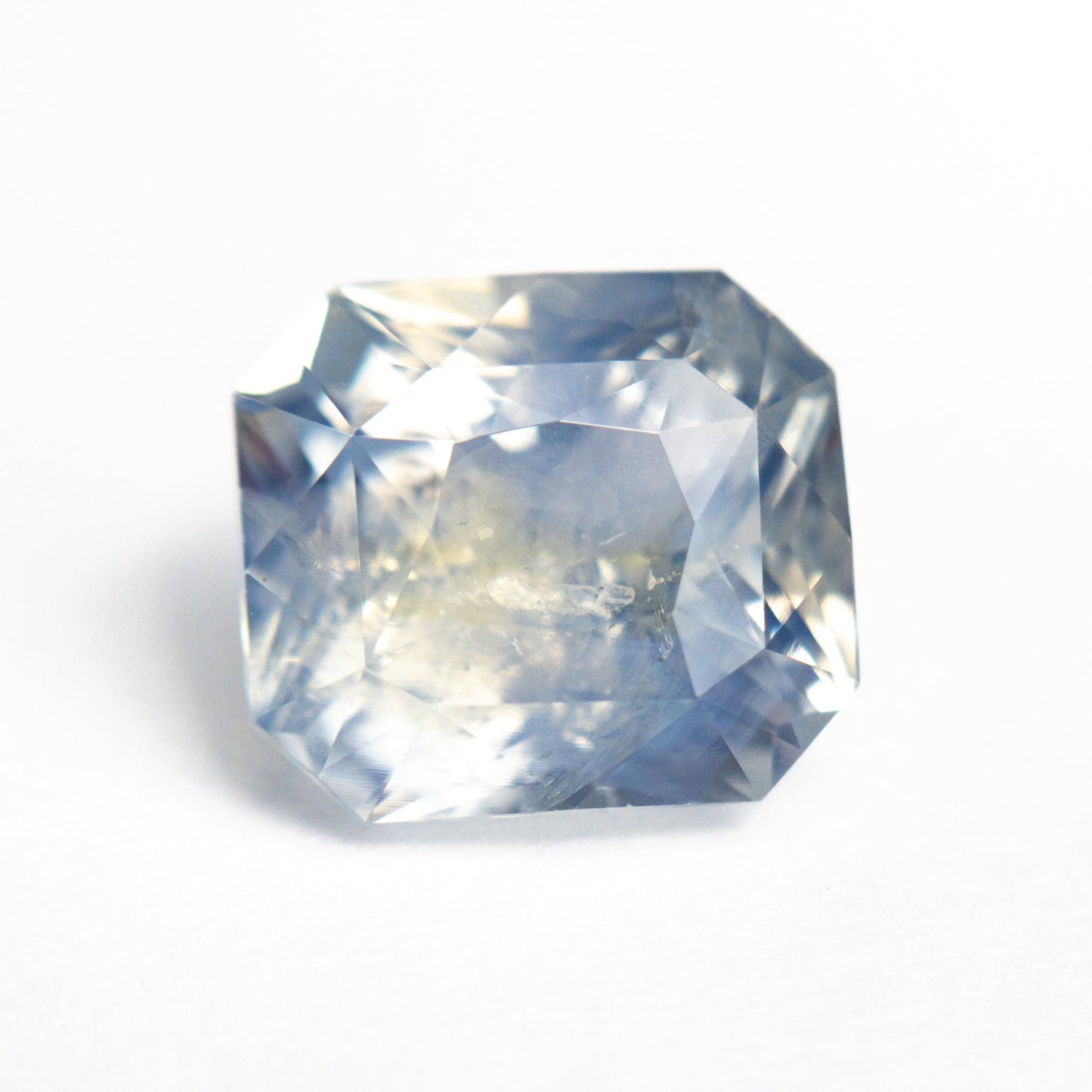 6.54ct 10.32x9.16x7.03mm カットコーナー レクタングル ブリリアント サファイア 26092-01