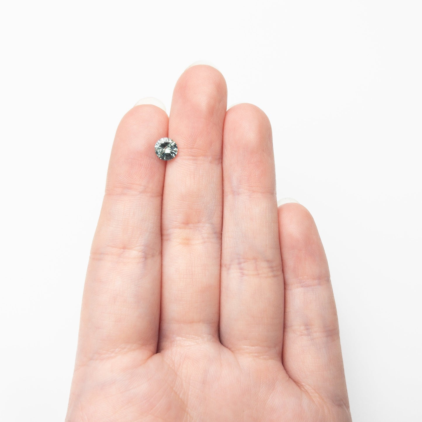 1.00カラット 6.05x6.01x3.73mm ラウンドブリリアント サファイア 26141-28