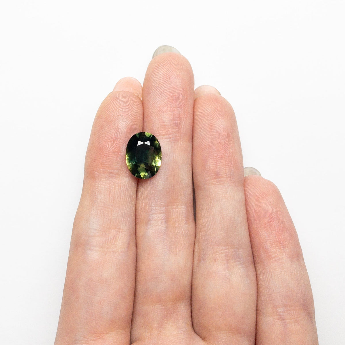 4.24ct 11.84x9.07x5.14mm オーバルブリリアントカットサファイア 26624-02