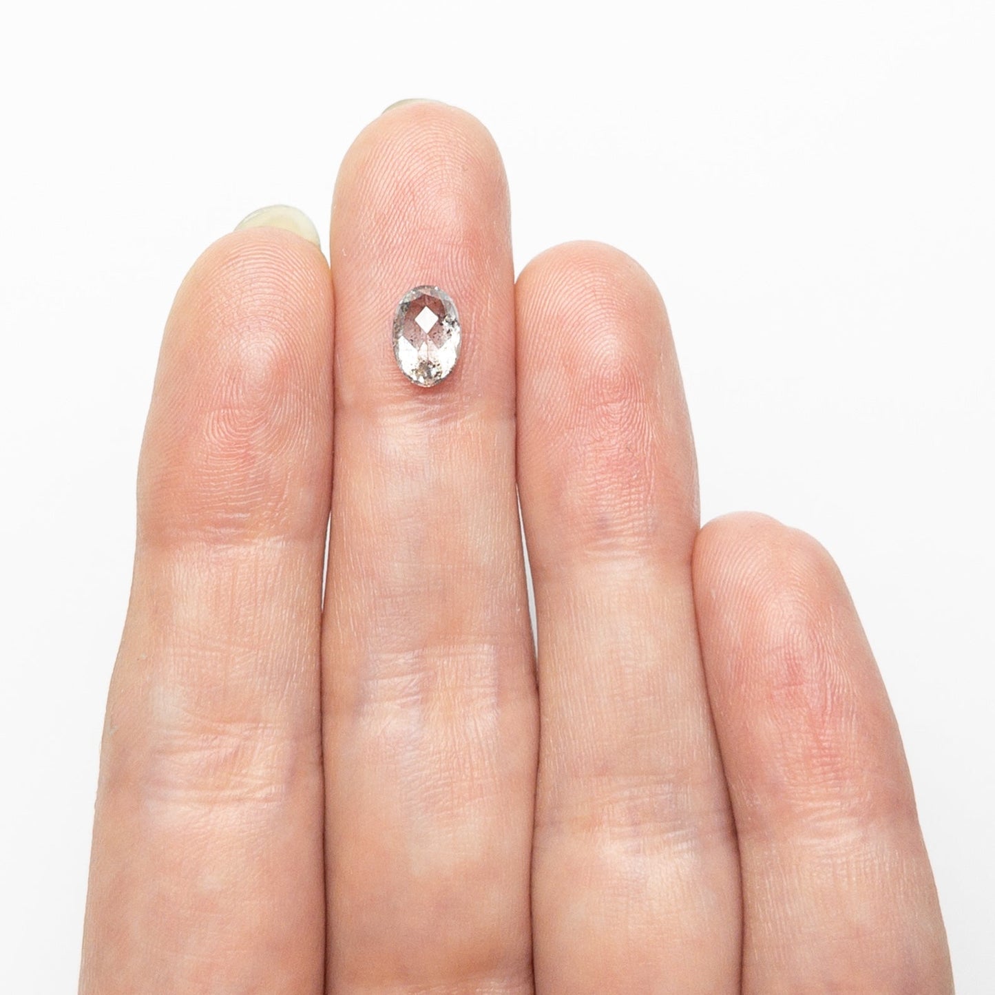 1.01カラット 7.37x5.02x3.15mm オーバル ローズカット 🇨🇦 26883-01