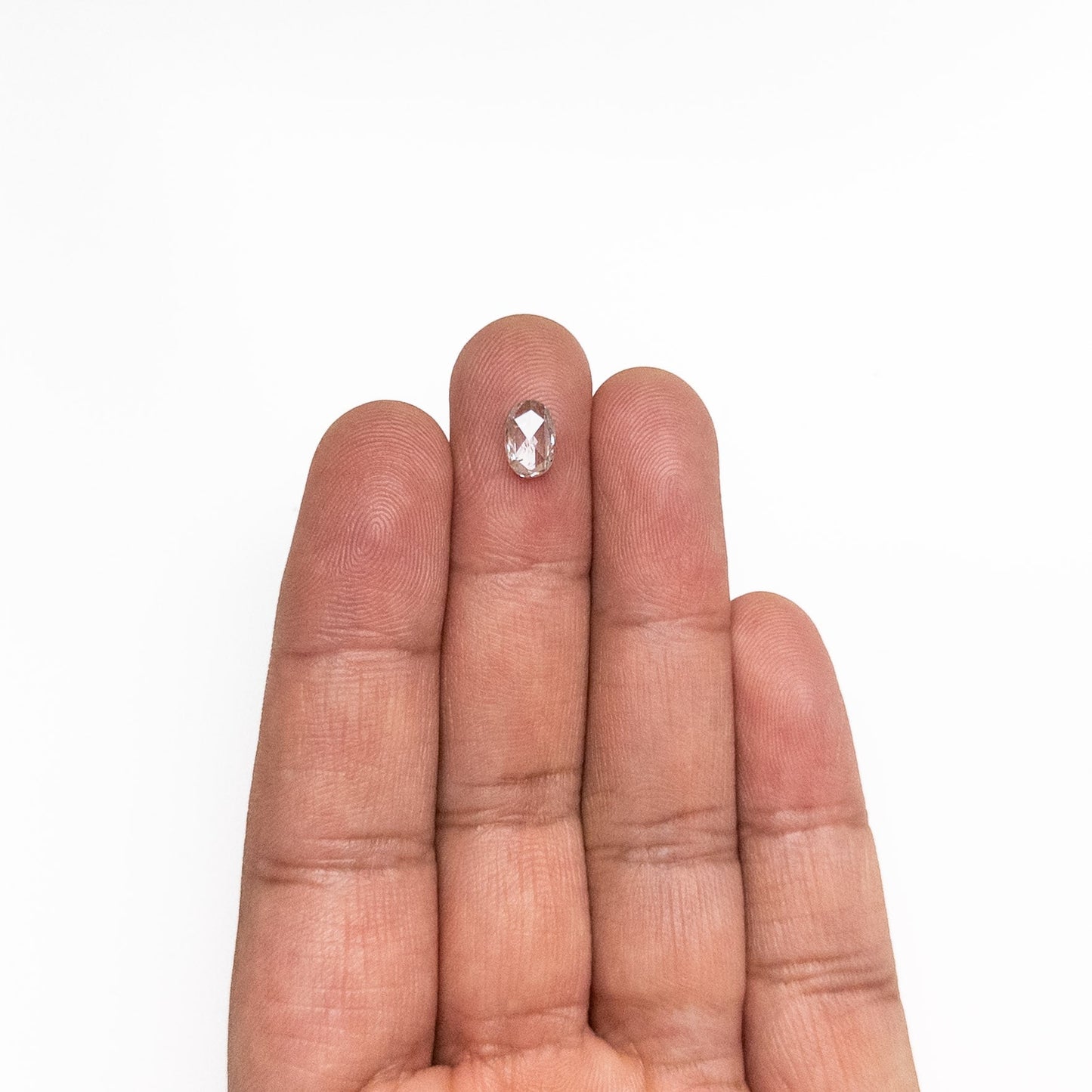 0.86カラット 7.87x5.21x2.19mm I2 M オーバル ローズカット 27066-05