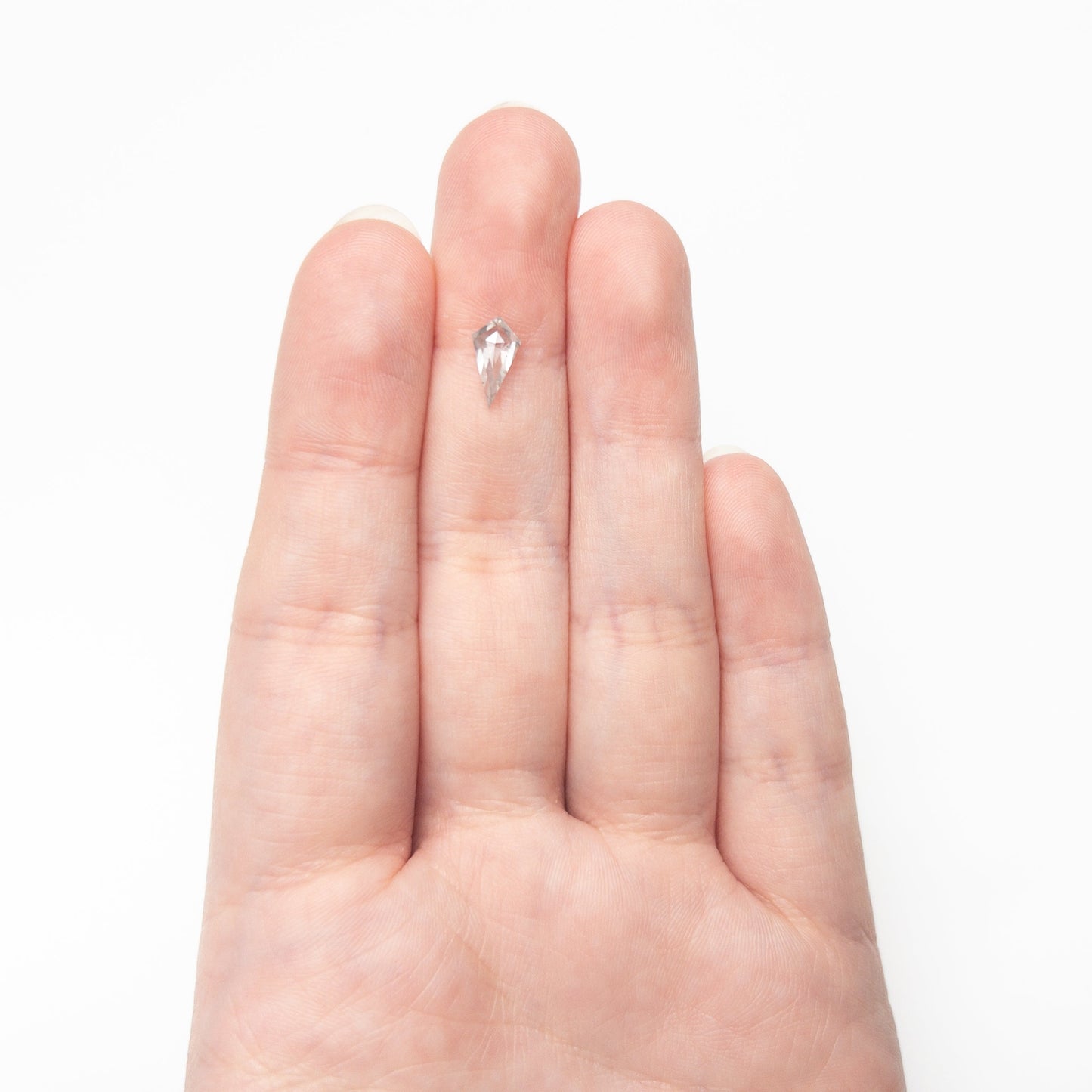 0.79ct 9.54x5.15x2.73mm カイトローズカット 27536-29