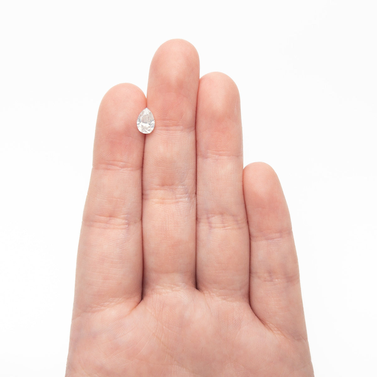 1.01ct 7.51x5.17x3.66mm ファンシーホワイト ペアブリリアント 27562-01