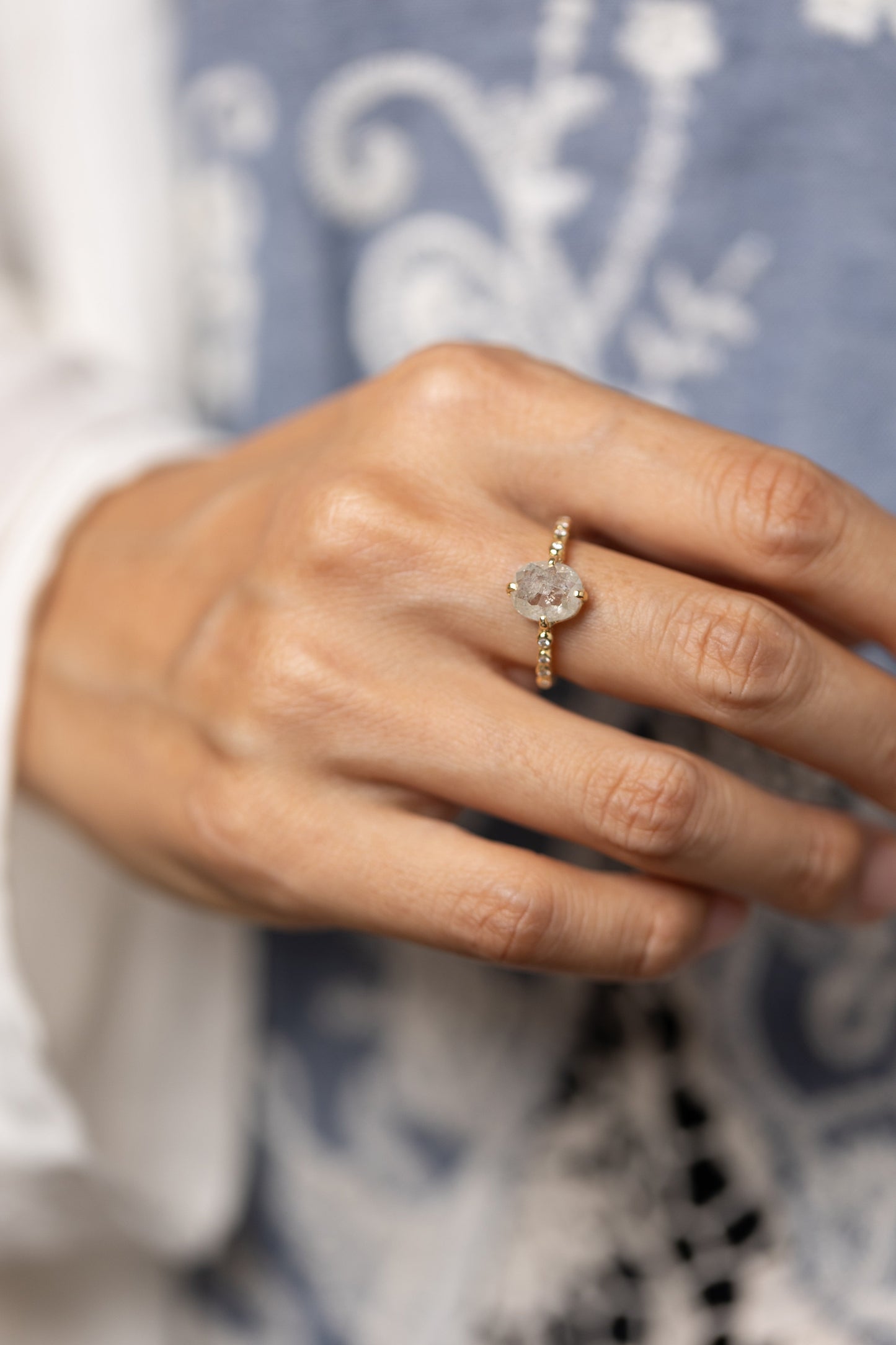 1.8ct Icy Rectangle Round Edges Diamond, 18KYG, with Prongs