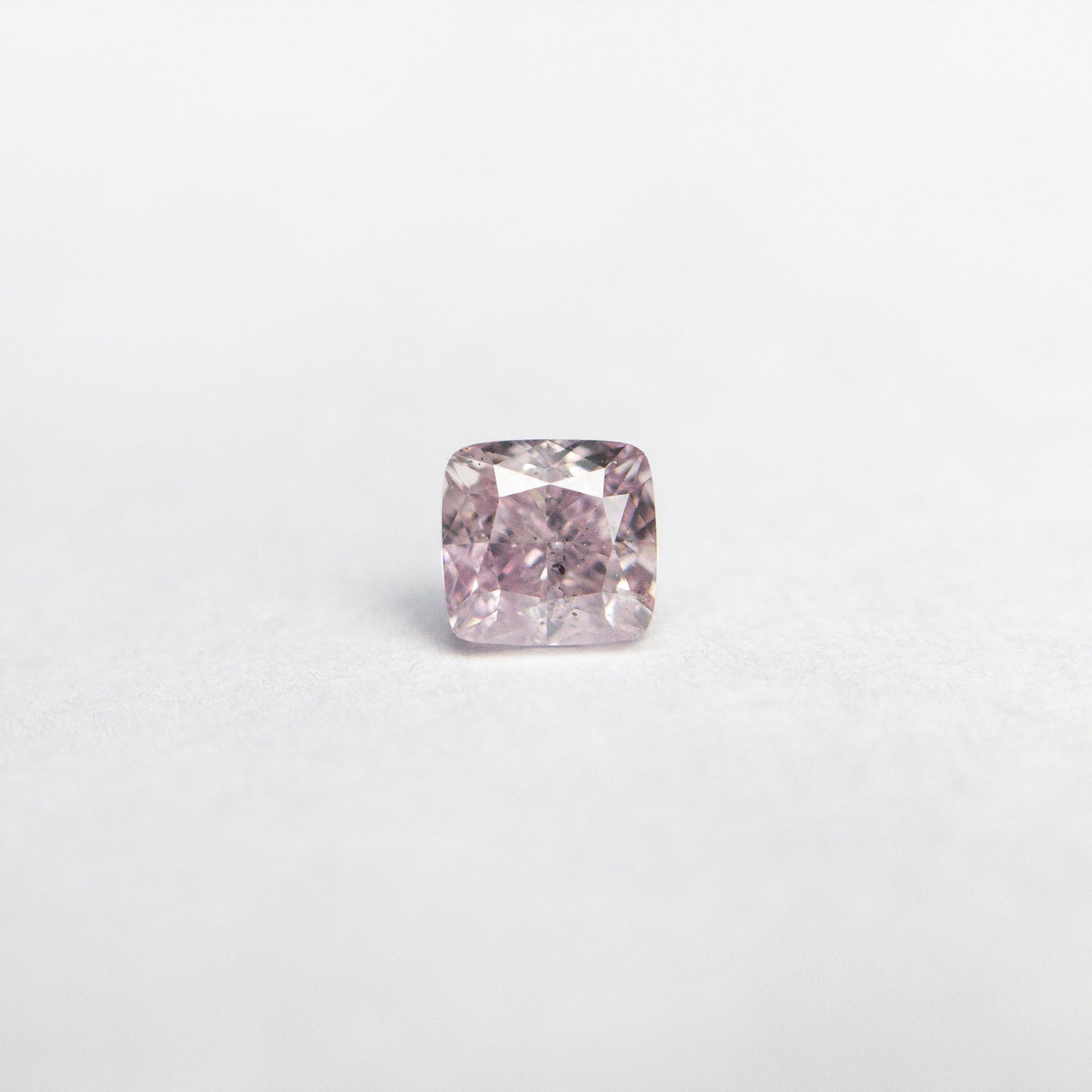 0.20ct 3.16x3.01x2.15mm GIA SI2 ファンシーパープルピンク クッションブリリアント 🇦🇺 24098-01