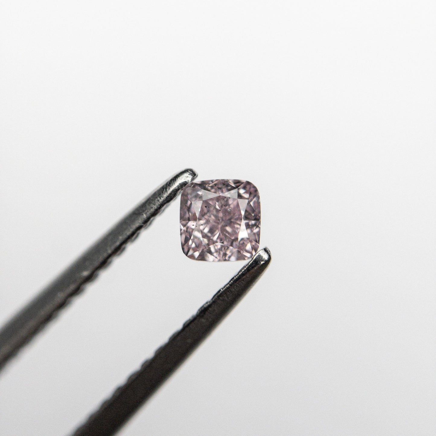 0.21ct 3.09x3.04x2.28mm GIA SI2 ファンシーパープリッシュピンク クッションブリリアント 🇦🇺 24097-01