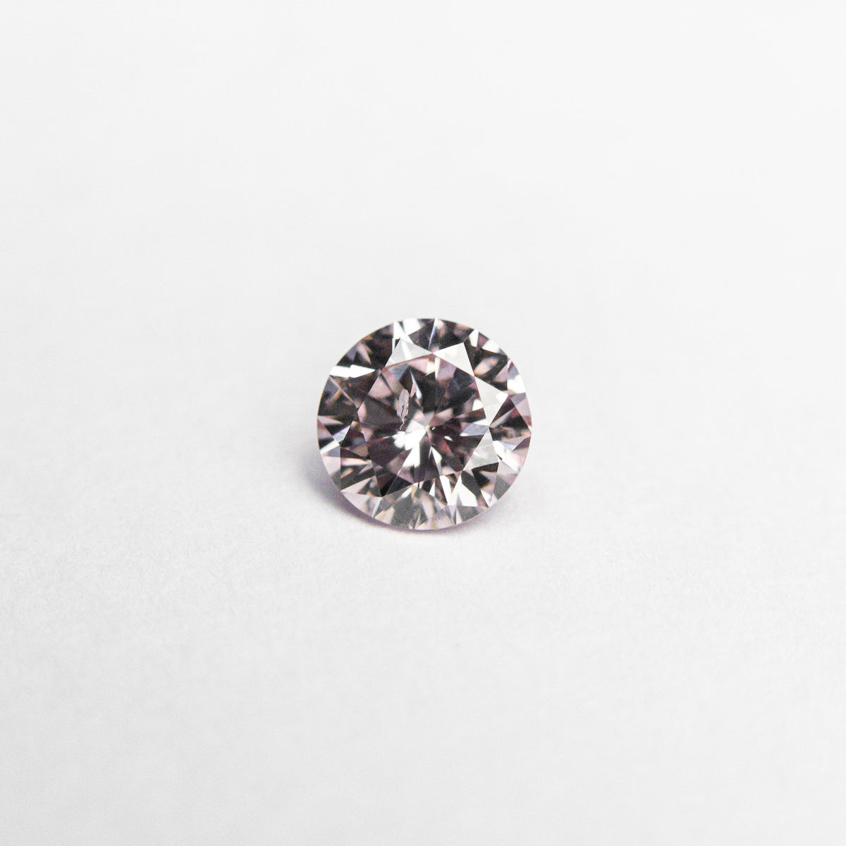 0.24ct 4.09x4.06x2.43 GIA ファンシー パープリッシュ ピンク ラウンド ブリリアント 24166-01