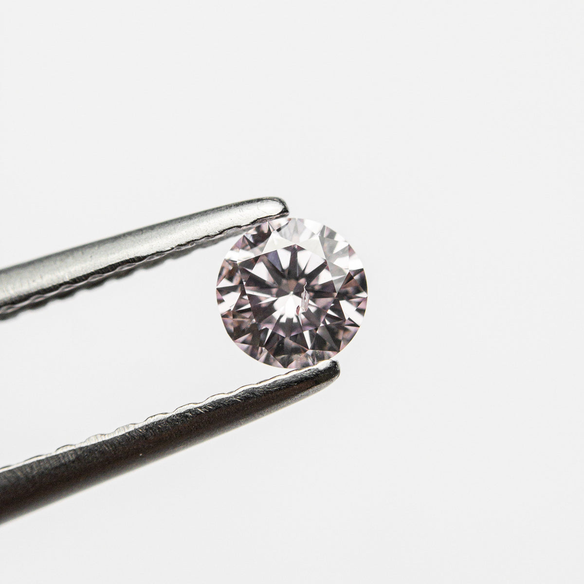 0.24ct 4.09x4.06x2.43 GIA ファンシー パープリッシュ ピンク ラウンド ブリリアント 24166-01
