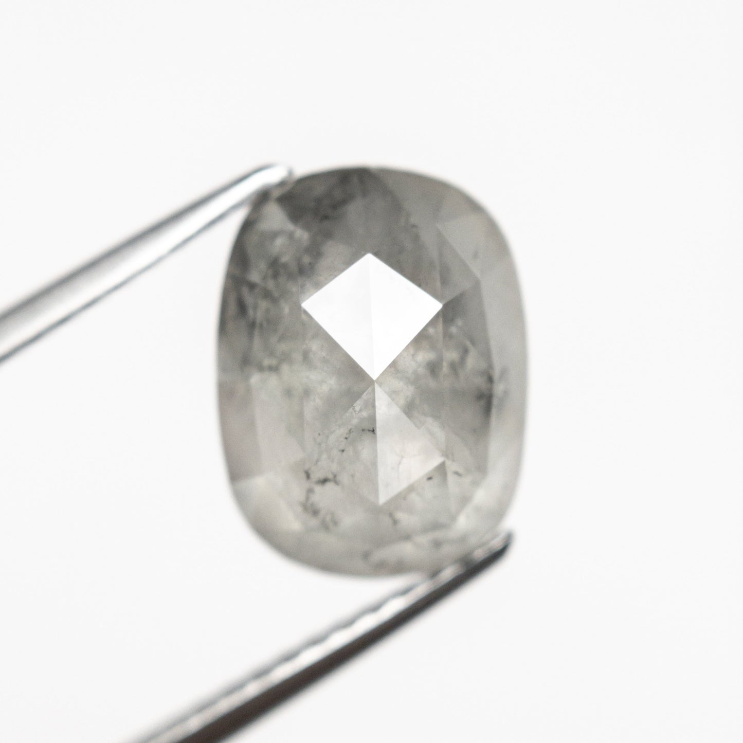 4.49ct 10.89x8.20x5.33mm クッション ダブルカット 18219-07