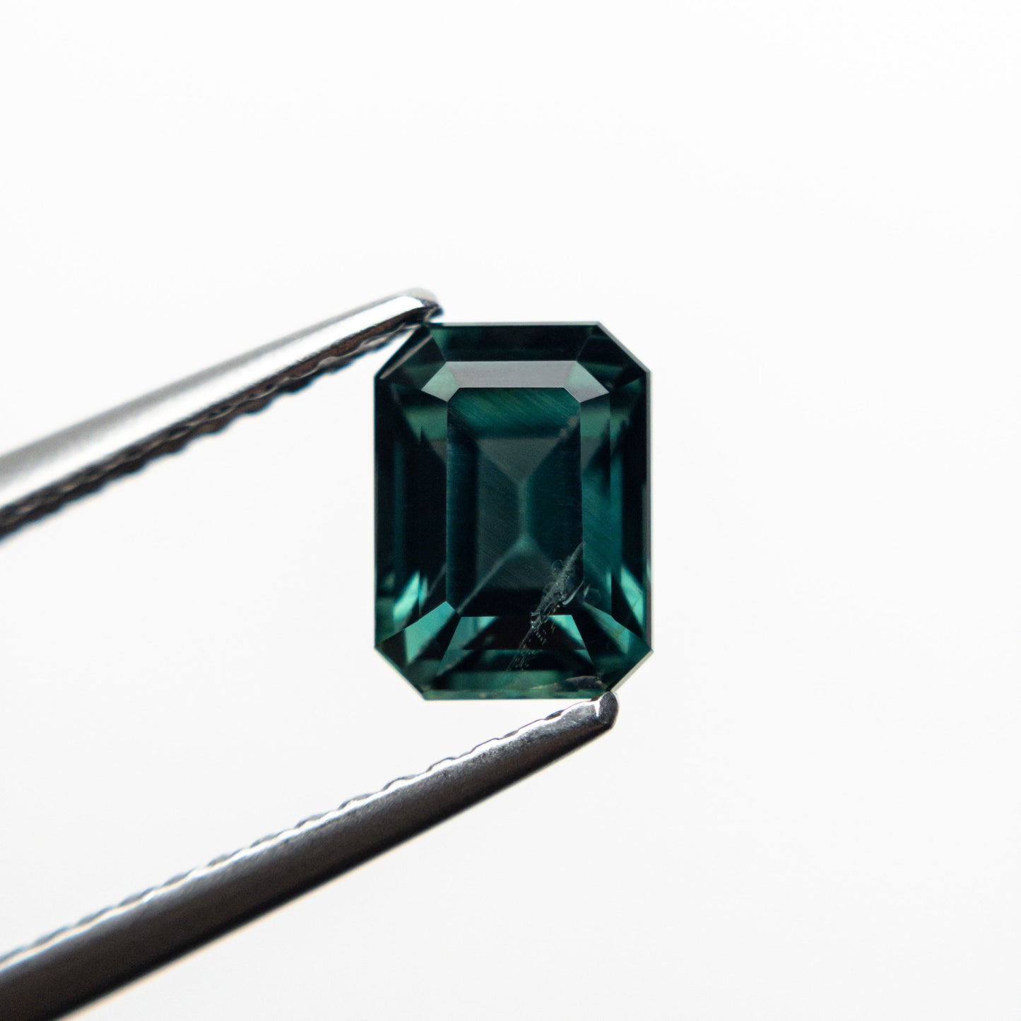 1.60ct 6.85x5.07x4.31mm カット コーナー レクタングル ステップ カット サファイア 18971-45