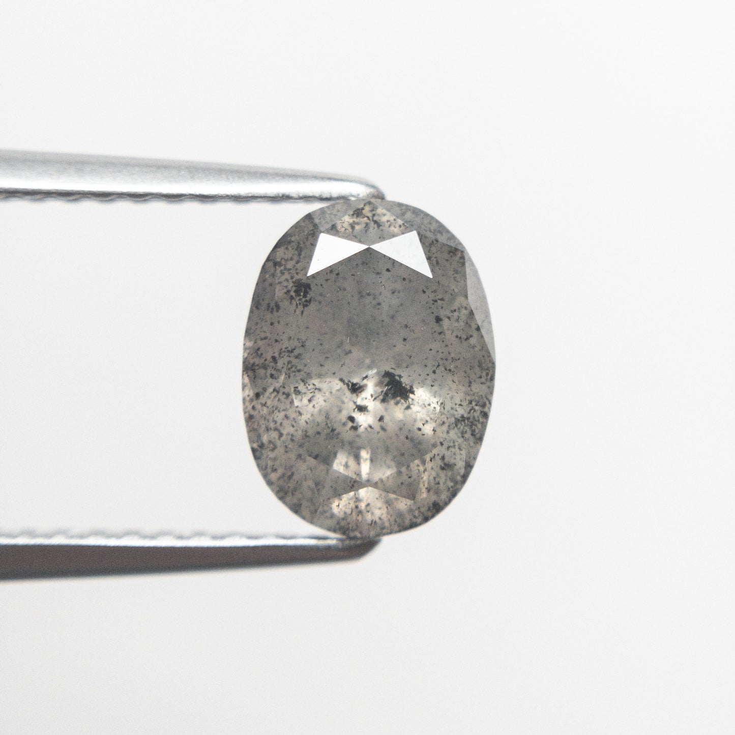 1.82ct 8.44x6.33x4.76mm オーバル ブリリアント 19187-04