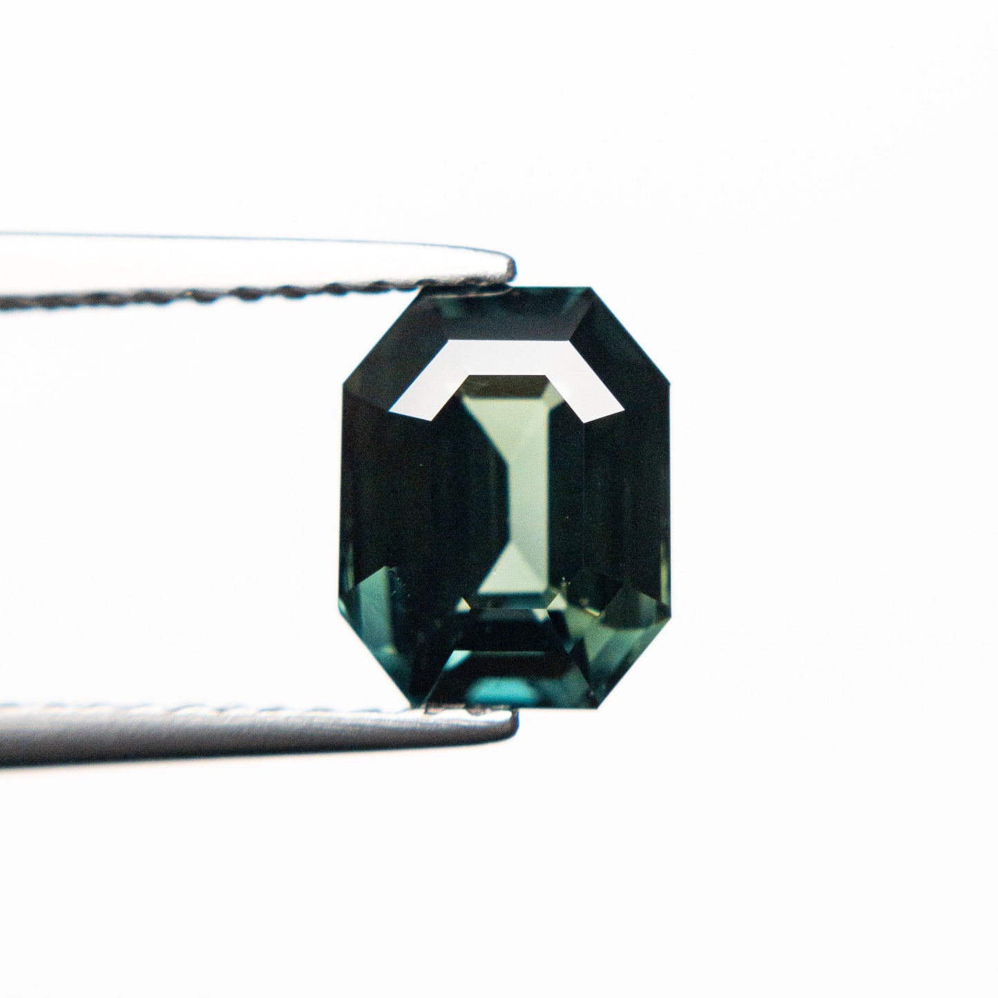 2.09ct 7.83x6.16x4.18mm カットコーナー レクタングル ステップカット サファイア 19344-01