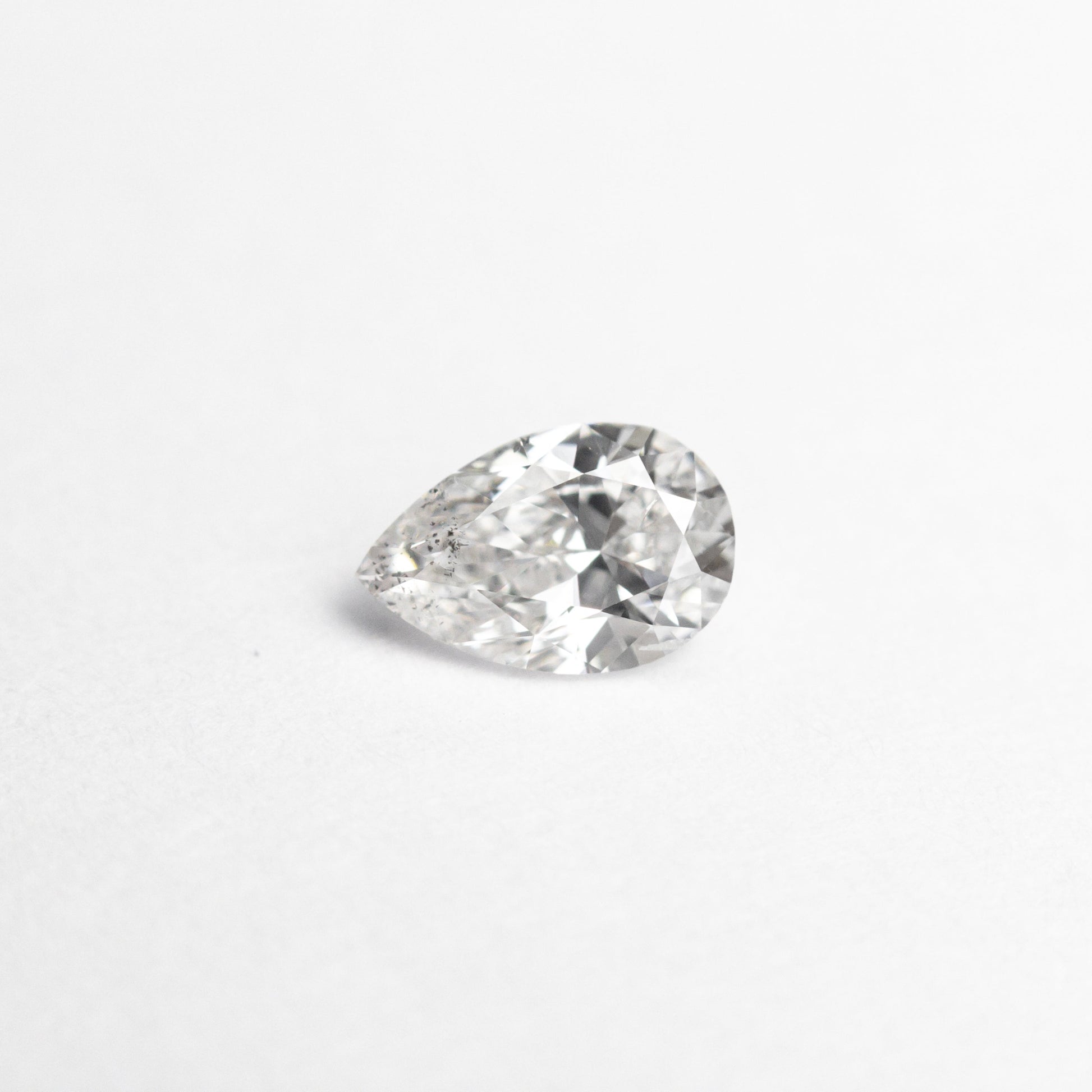 0.30ct 5.58x3.66x2.33mm SI2 E ペア ブリリアント 19438-24