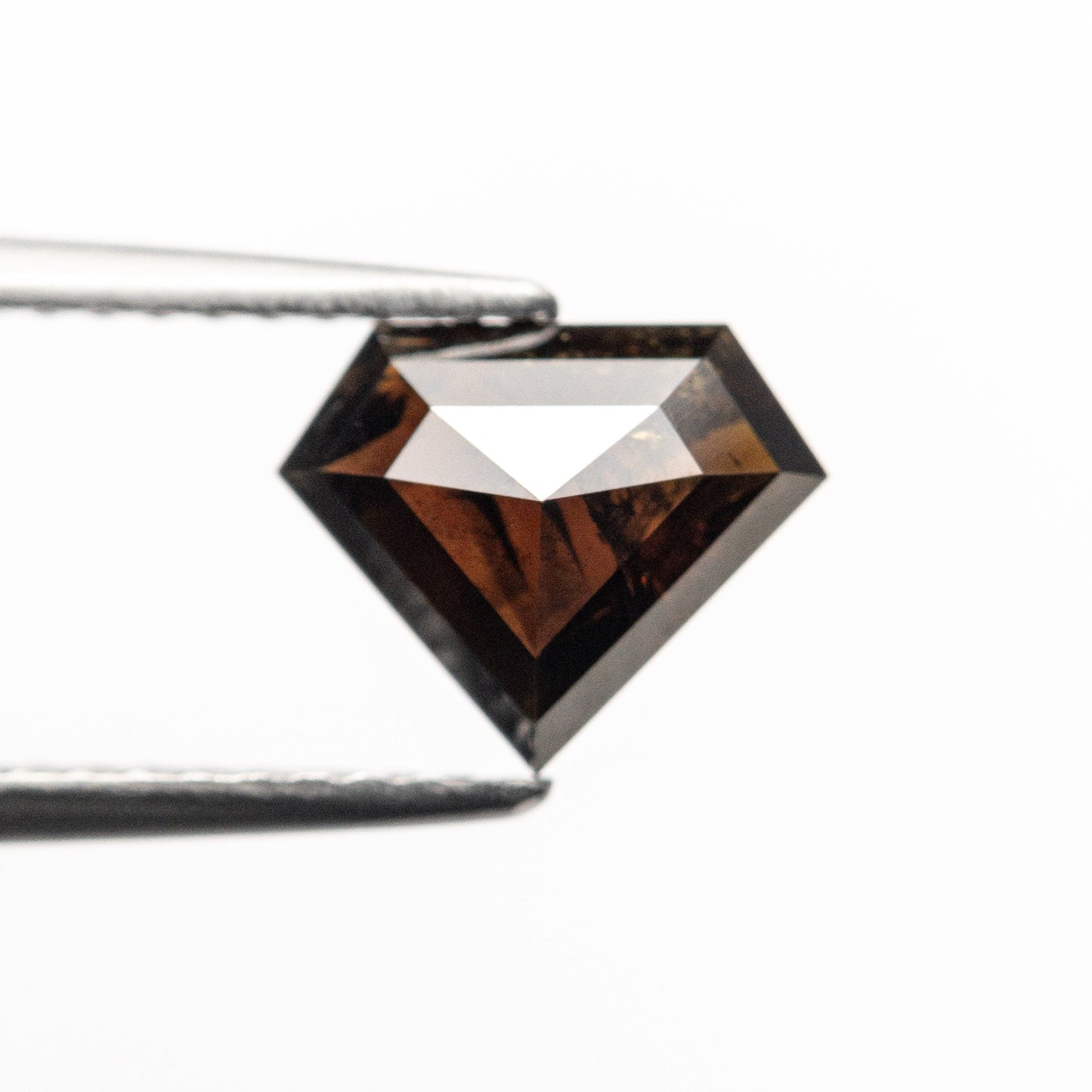 1.28ct 6.80x8.31x3.15mm シールド ローズカット 19621-13