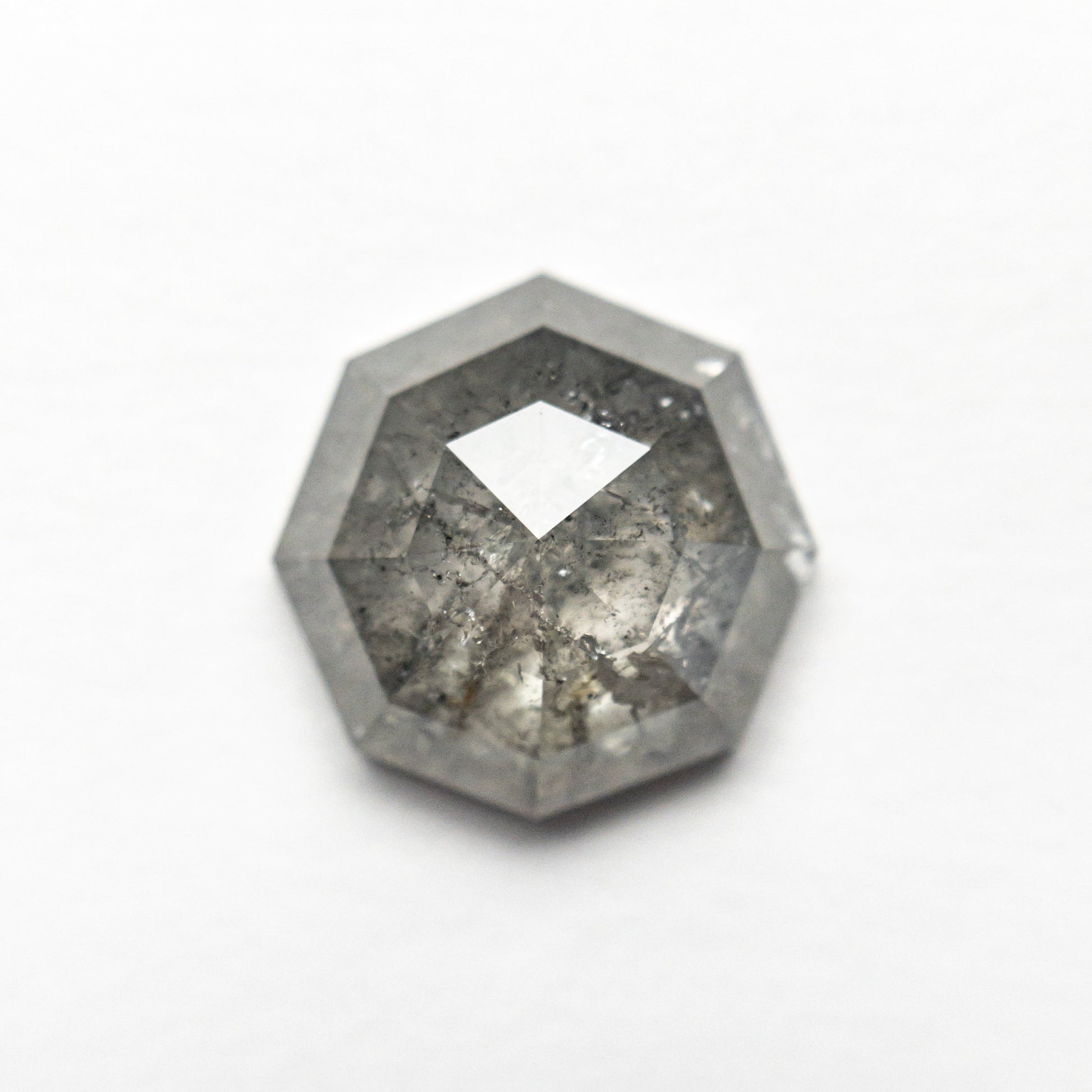 3.20ct 9.18x9.21x4.21mm オクタゴン ローズカット 19744-06