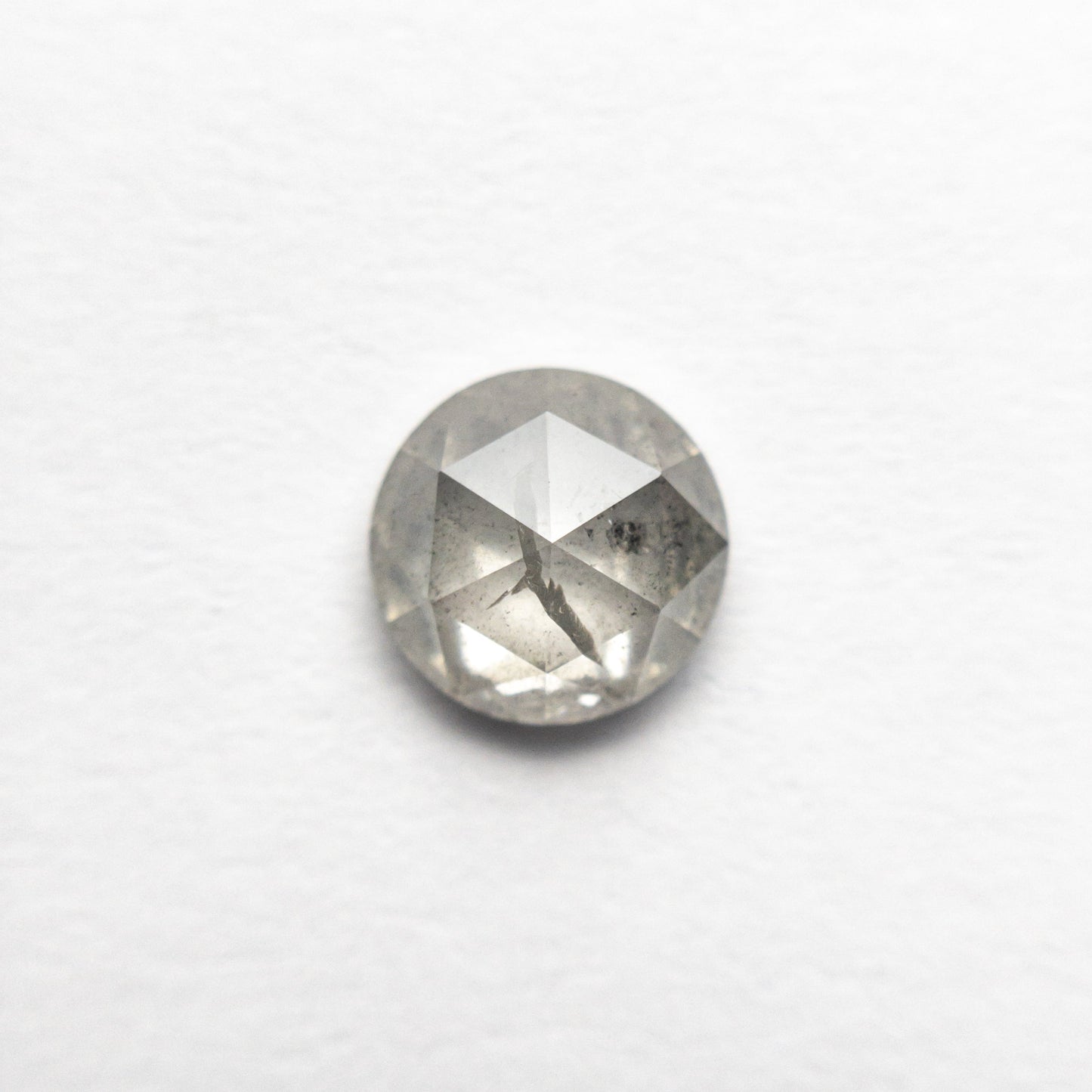 1.04ct 6.16x6.22x3.09mm ラウンド ローズカット 19753-04