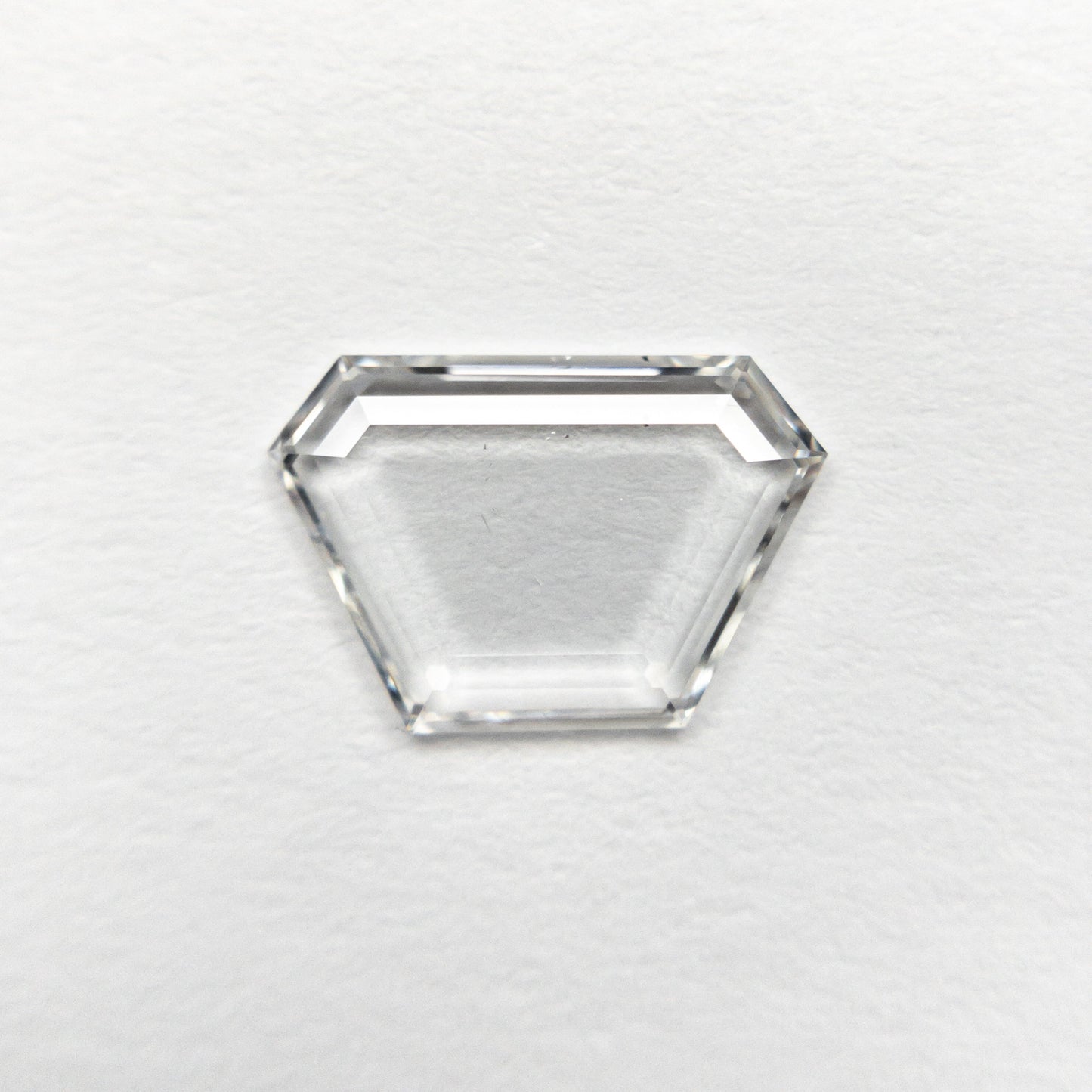 0.76ct 9.33x6.27x1.16mm SI2 F 台形ポートレート カット 19854-26