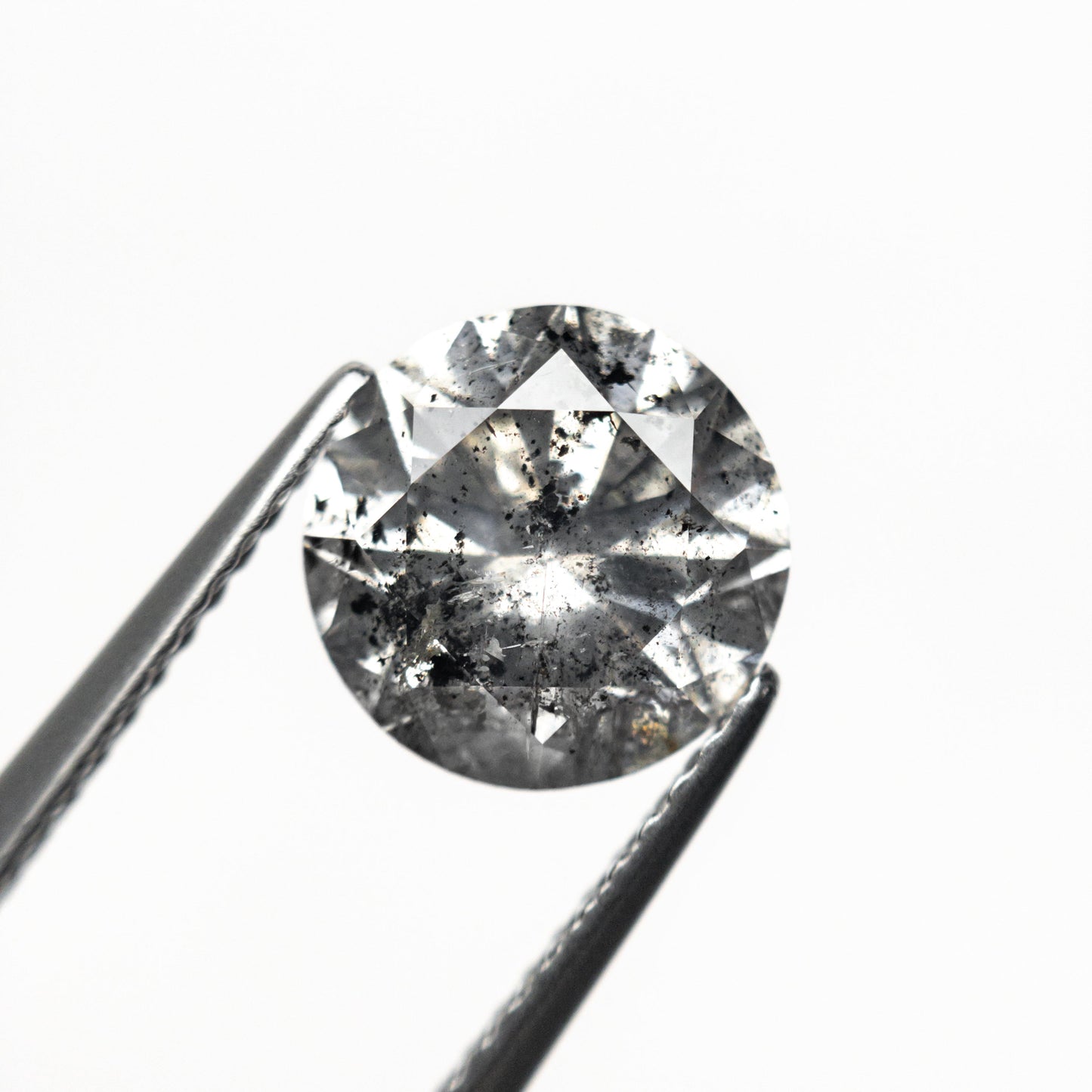 2.45ct 8.42x8.31x5.34mm ラウンドブリリアント 19914-02