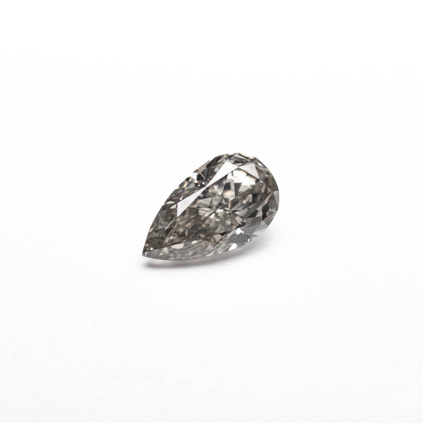 0.34ct 6.93x3.44x2.32mm ペアーブリリアント 19923-54