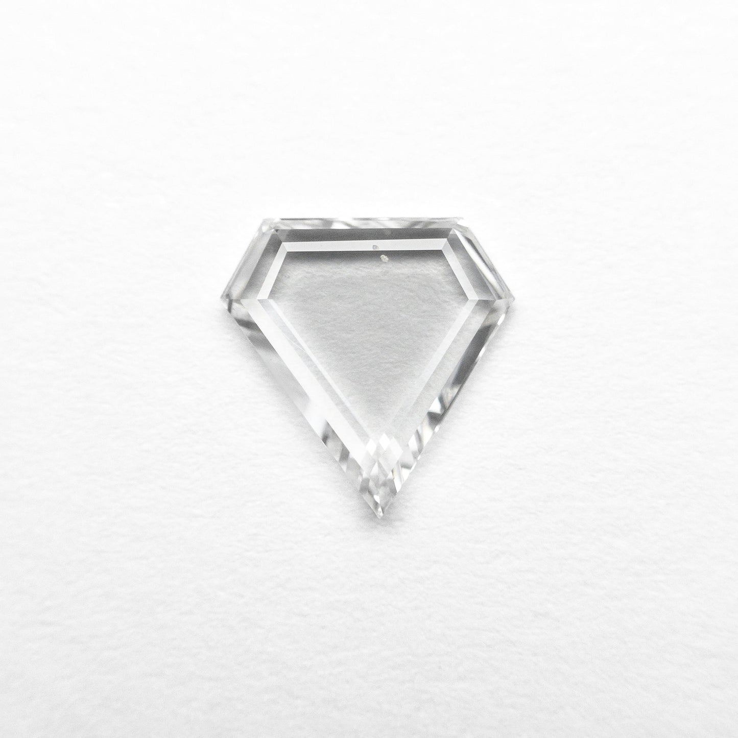 0.49ct 6.60x6.46x1.44mm シールド ポートレート カット 20027-11