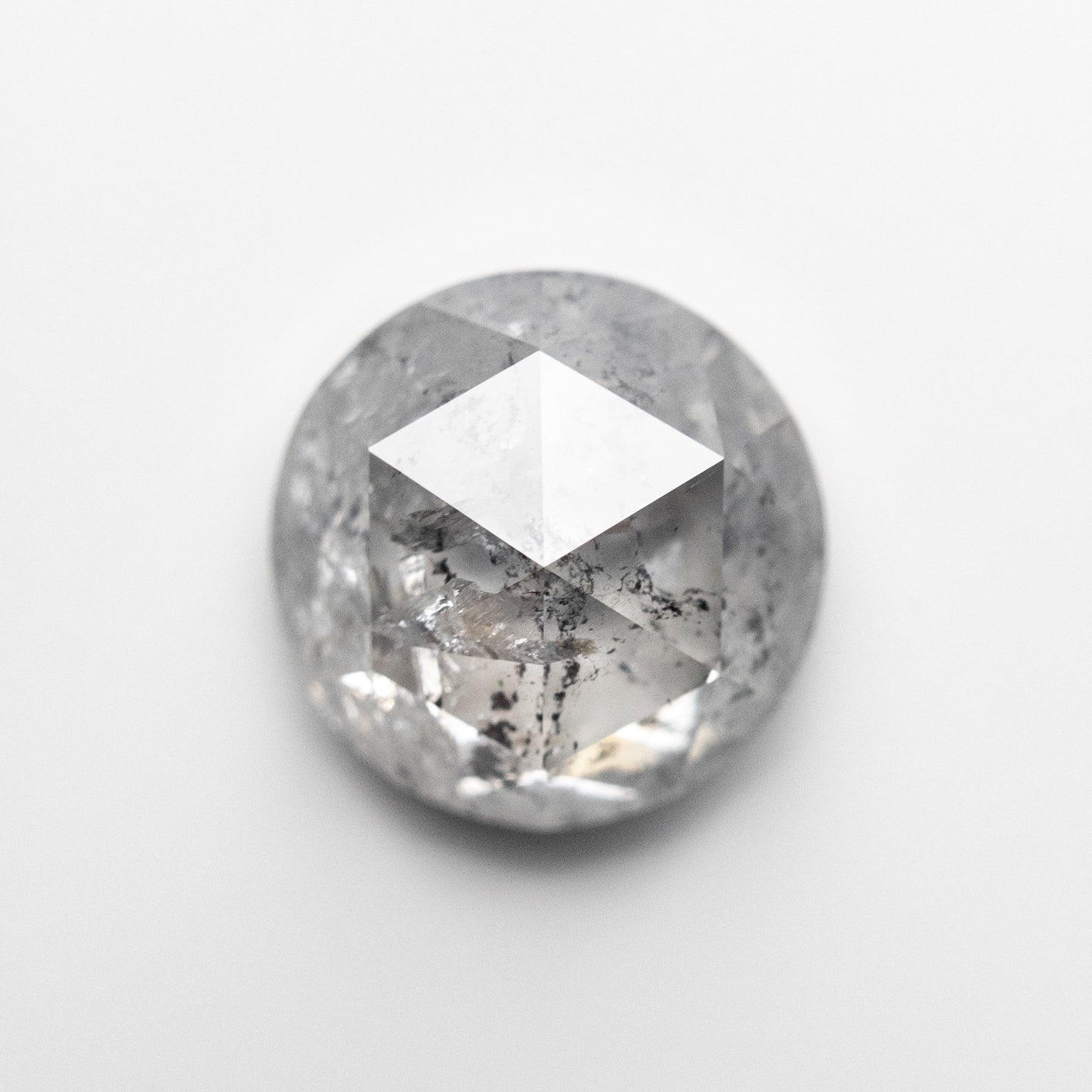 2.79ct 8.59x8.57x4.34mm ラウンド ローズカット 20901-11