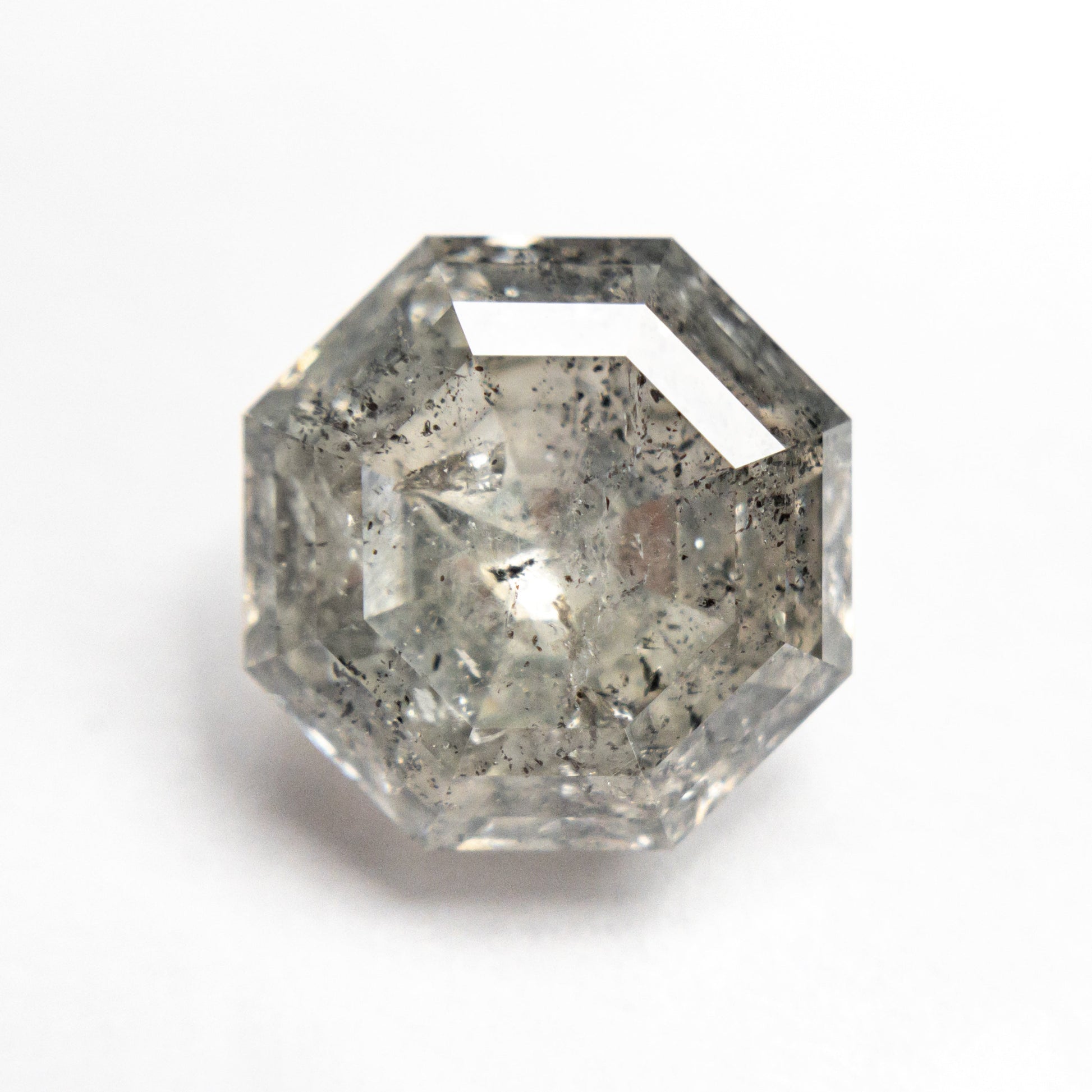 5.57ct 11.08x10.30x6.19mm オクタゴン ダブルカット 20921-01