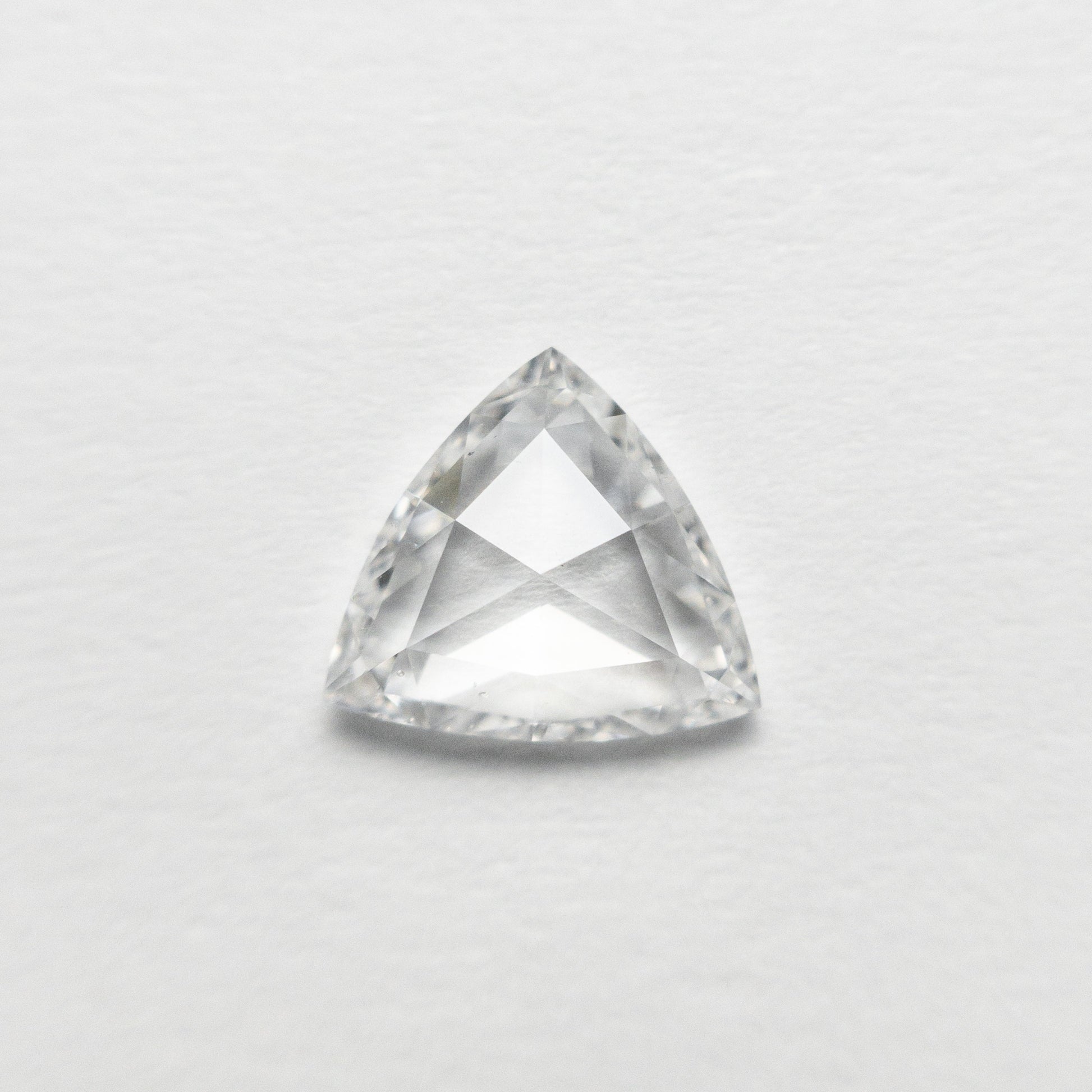 0.72ct 6.68x7.38x1.96mm SI1 F トリリオン ローズカット 🇨🇦 21300-01