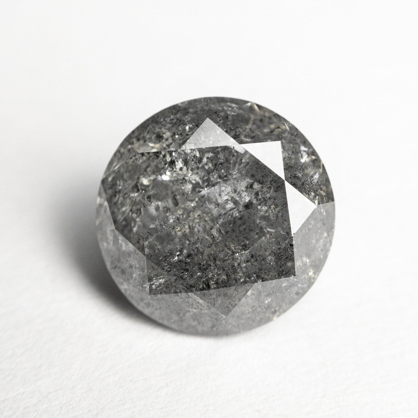 3.37ct 9.28x9.20x6.02mm ラウンド ブリリアント 21876-06