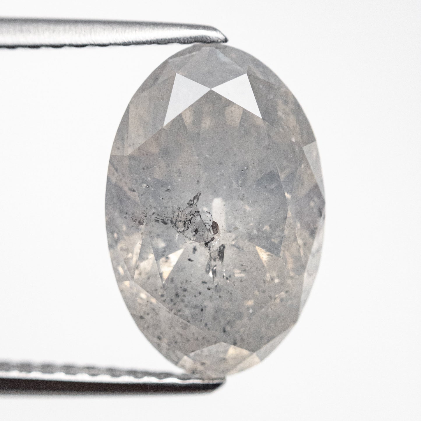 3.84ct 12.44x8.12x5.36mm オーバル ブリリアント 21883-01