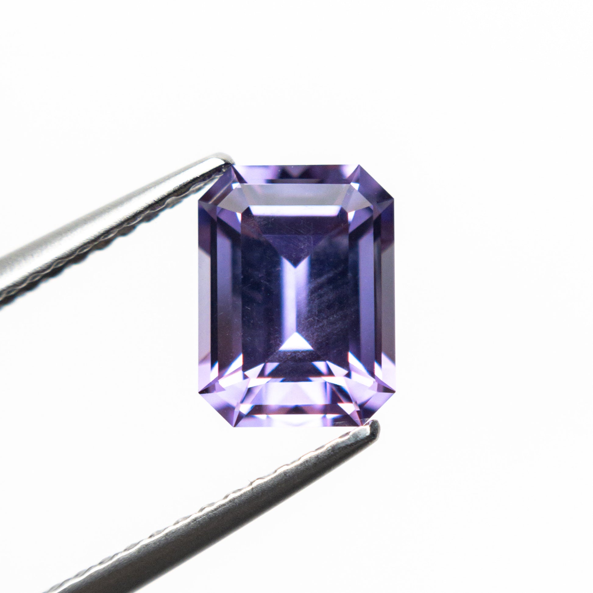 1.95ct 8.03x6.01x4.17mm カットコーナレクタングル ステップカットサファイア 22207-01