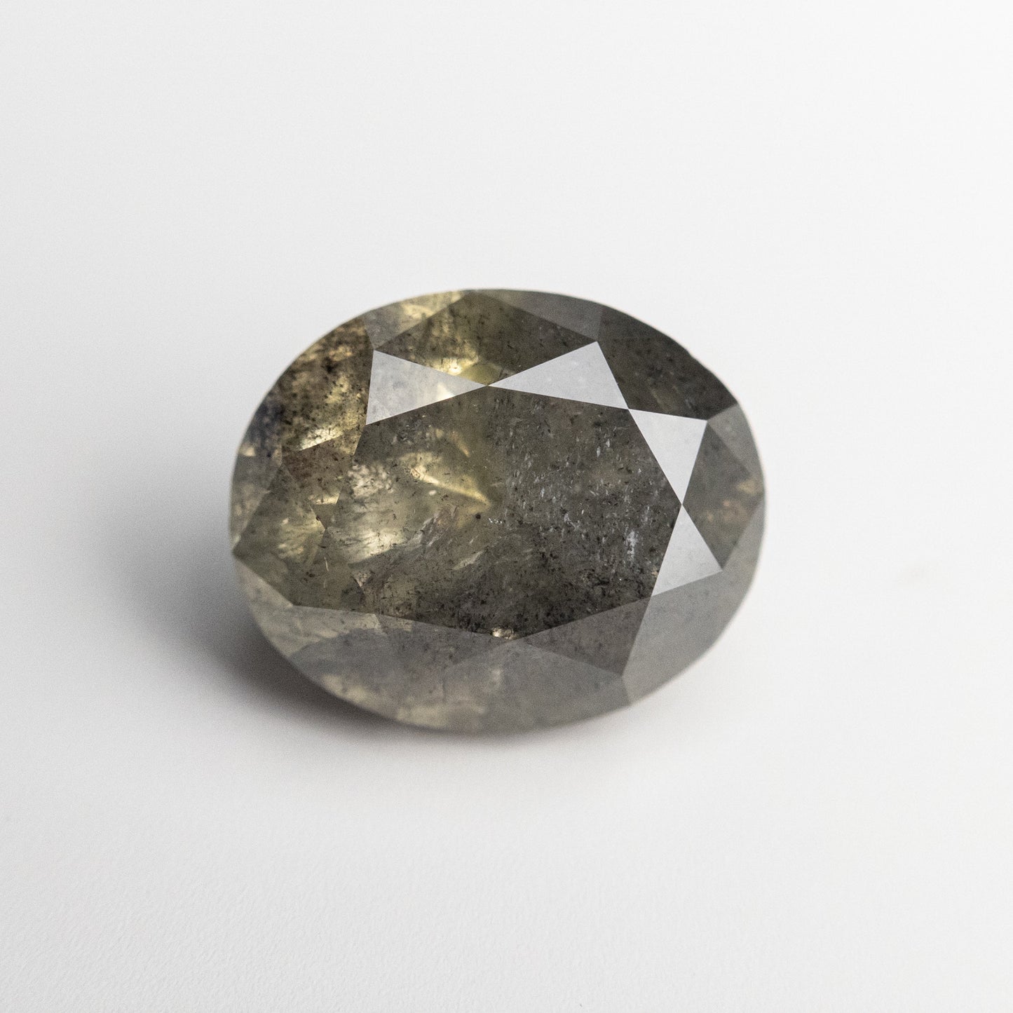 2.33ct 8.66x7.15x5.02mm オーバル ブリリアント 22340-03