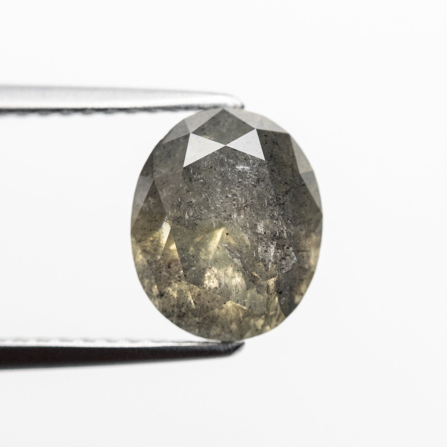 2.33ct 8.66x7.15x5.02mm オーバル ブリリアント 22340-03