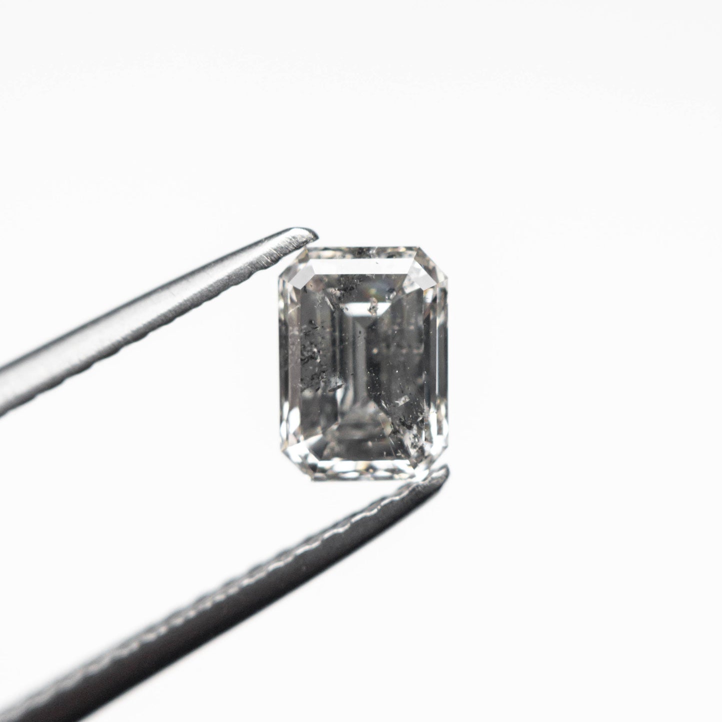 0.80ct 6.18x4.43x3.15mm カットコーナー レクタングル ステップカット 22341-11