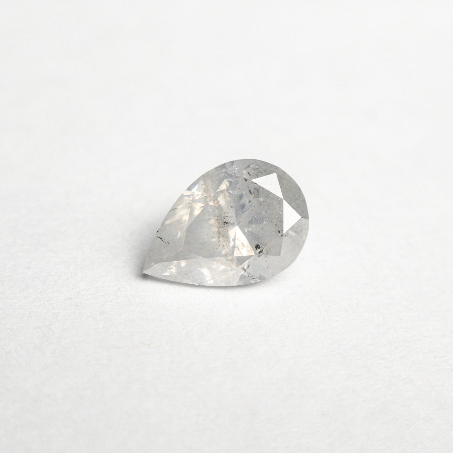 0.89ct 7.70x5.32x3.69mm ペアー ブリリアント 22342-01