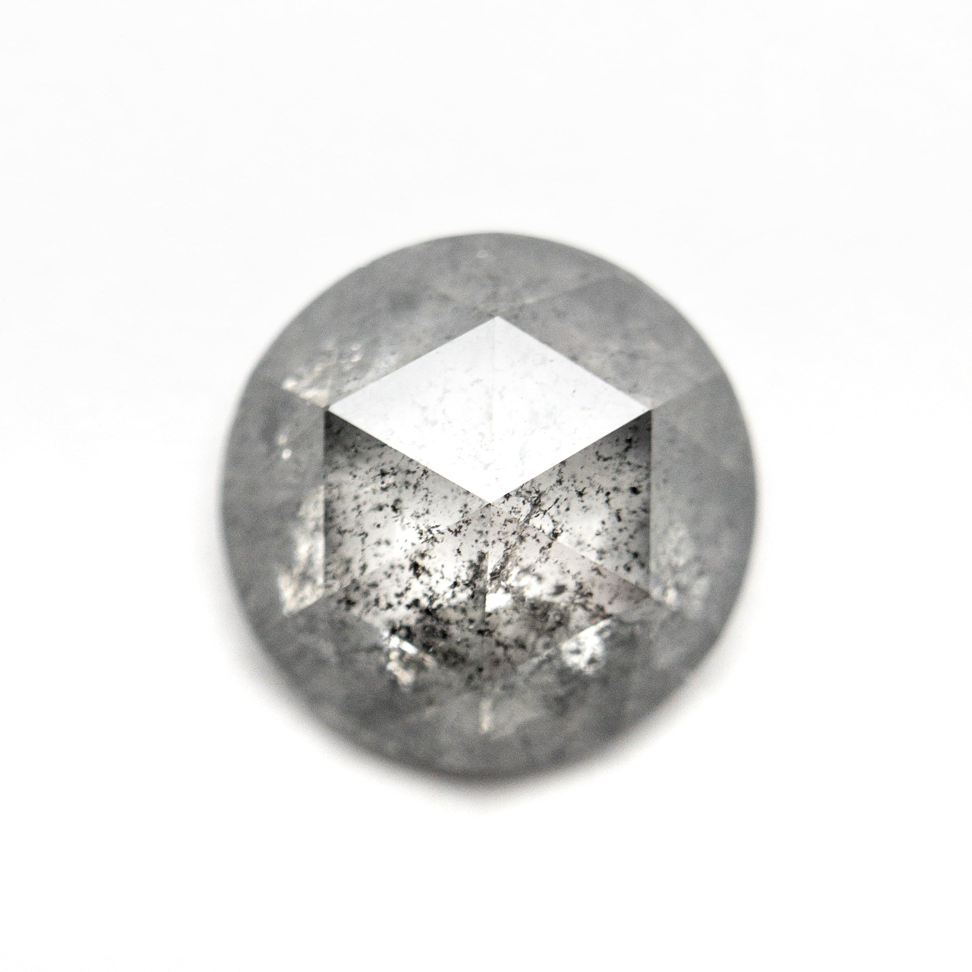 2.58ct 9.02x8.98x3.96mm ラウンド ローズカット 22345-06