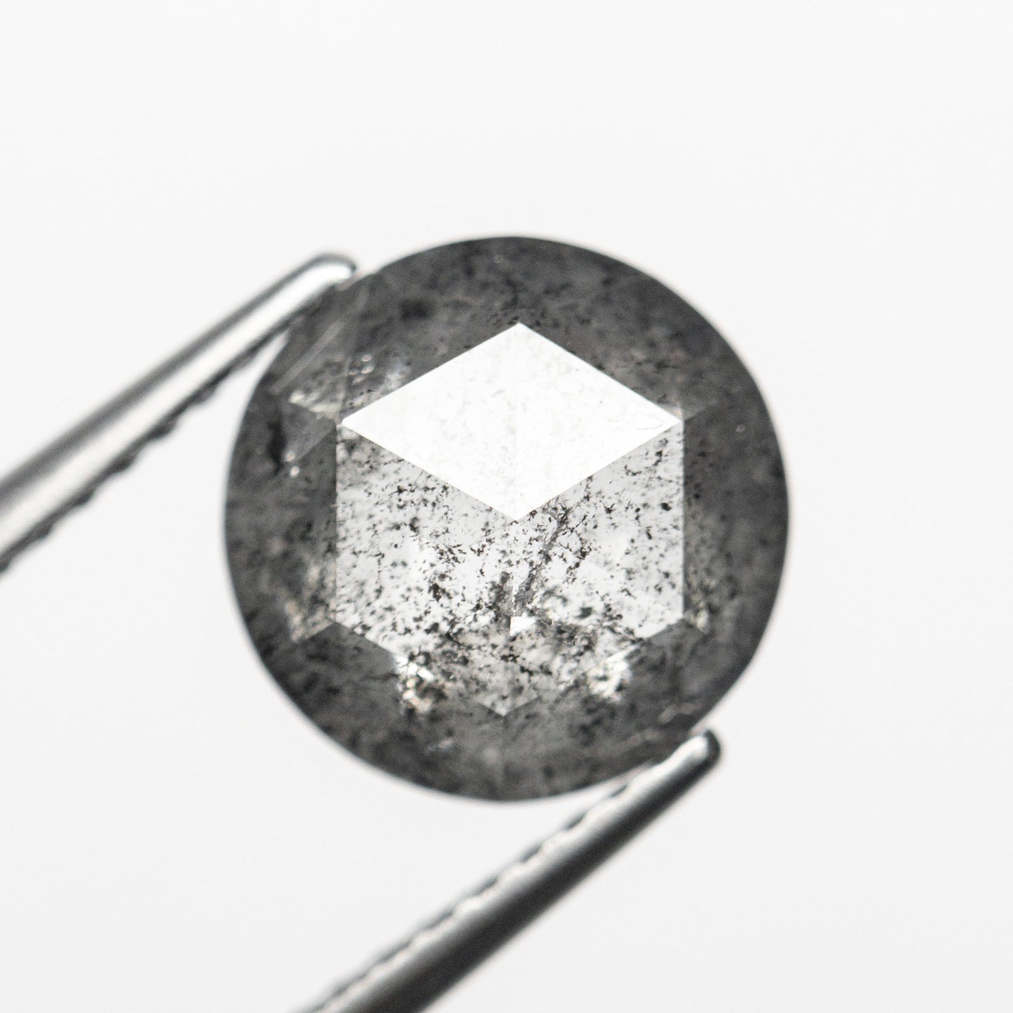 2.58ct 9.02x8.98x3.96mm ラウンド ローズカット 22345-06
