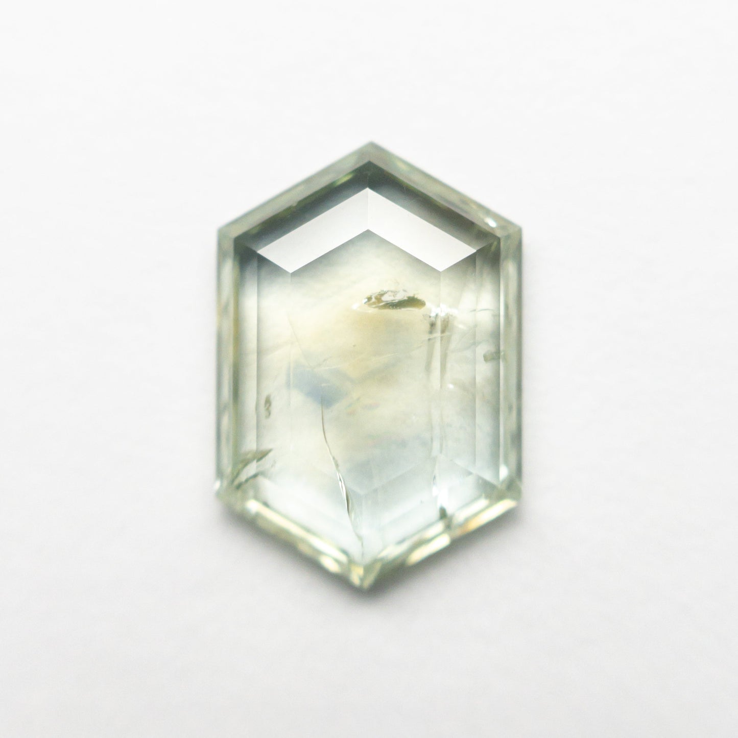 3.19ct 11.38x10.17x3.05mm ヘキサゴンステップカットサファイア 22434-119