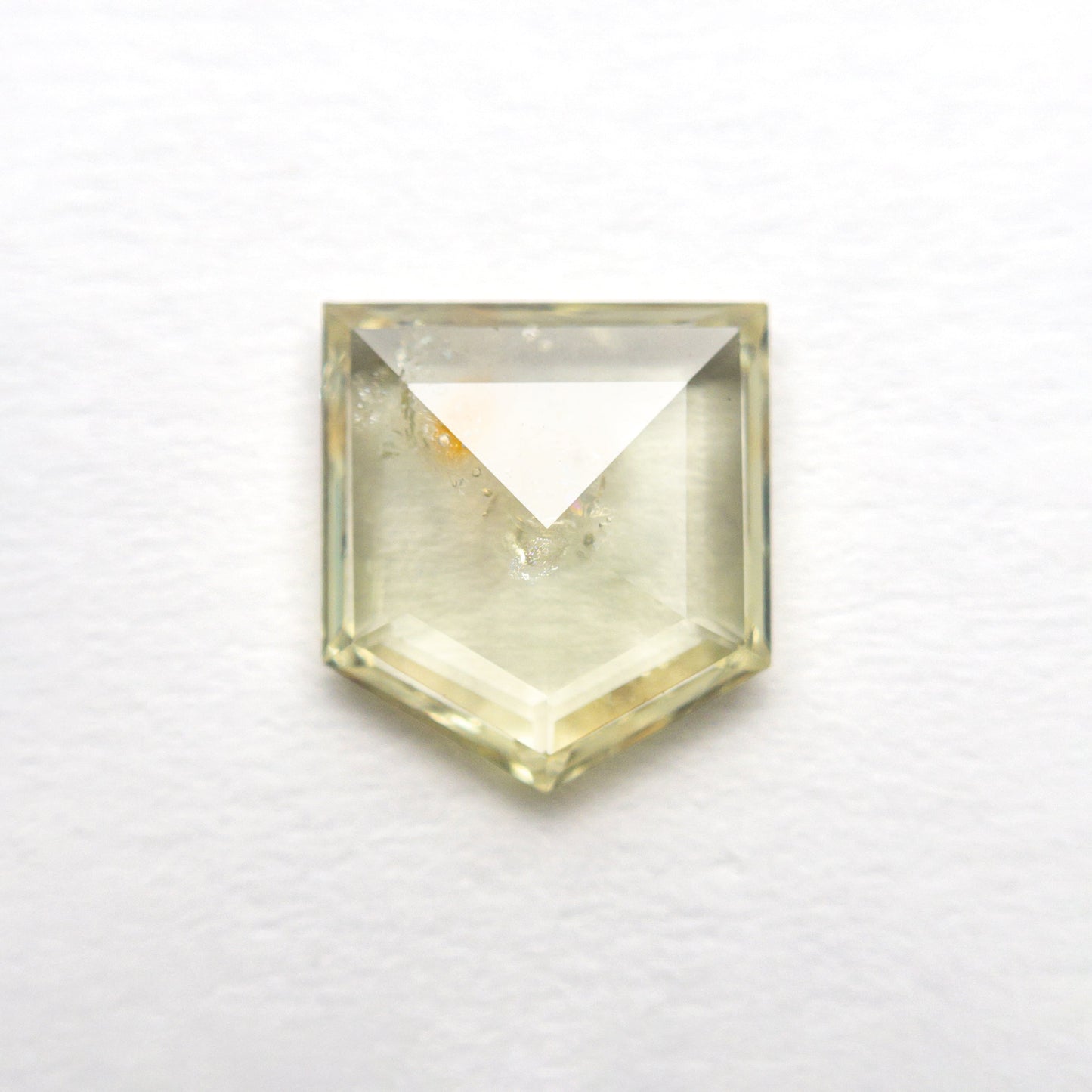 1.36ct 7.51x6.69x2.25mm シールドダブルカットサファイア 22434-75