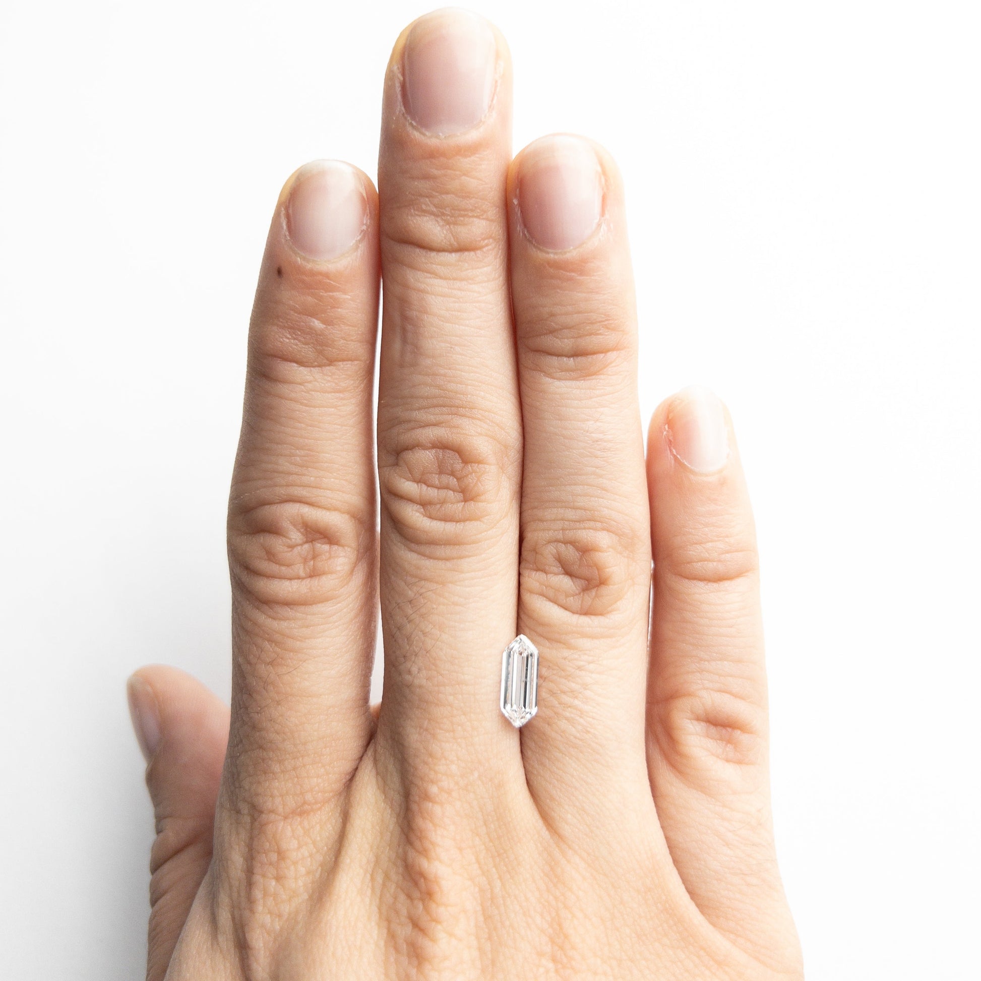 1.01ct 10.12x4.18x2.42mm GIA SI2 D ヘキサゴン ステップ カット 22621-01