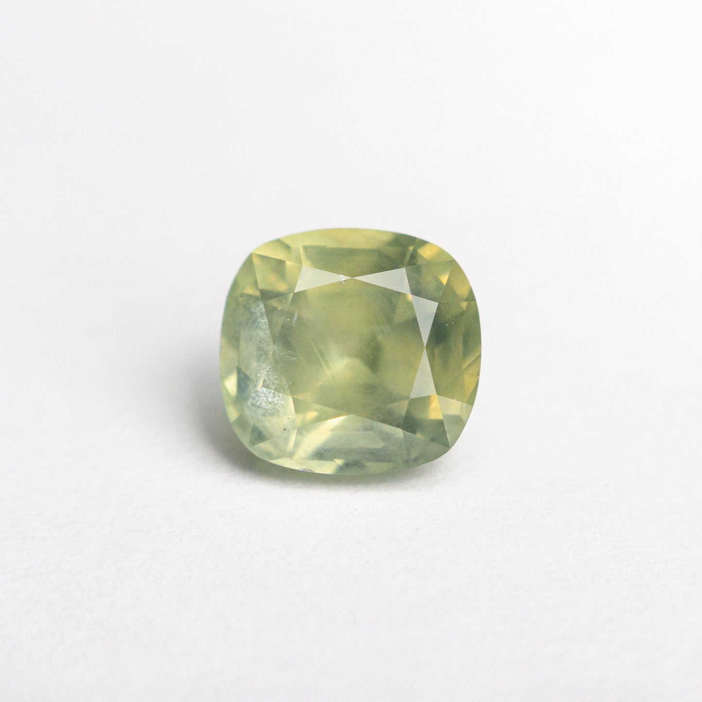 1.84ct 6.78x6.47x4.83mm クッション ブリリアント サファイア 22682-08