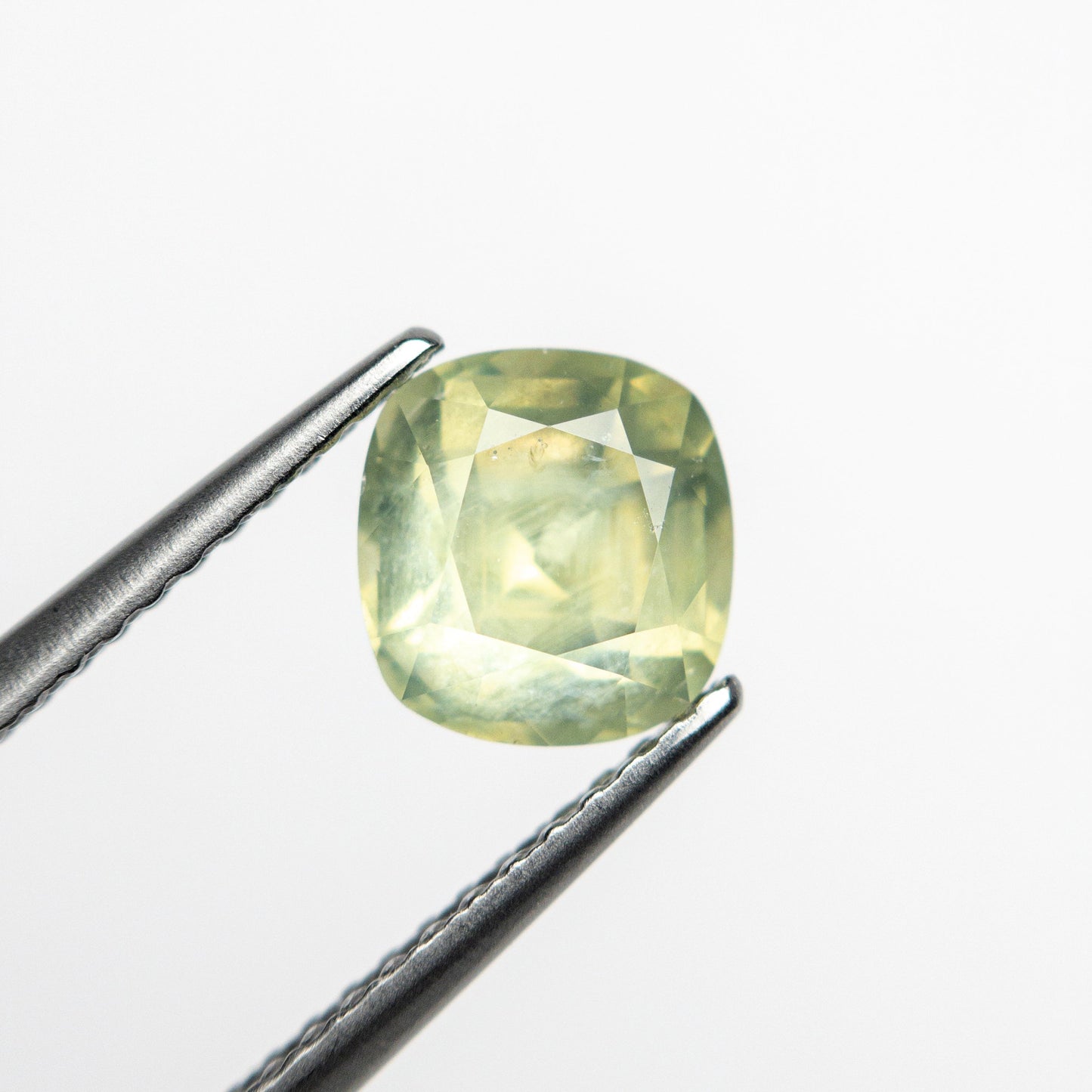 1.84ct 6.78x6.47x4.83mm クッション ブリリアント サファイア 22682-08