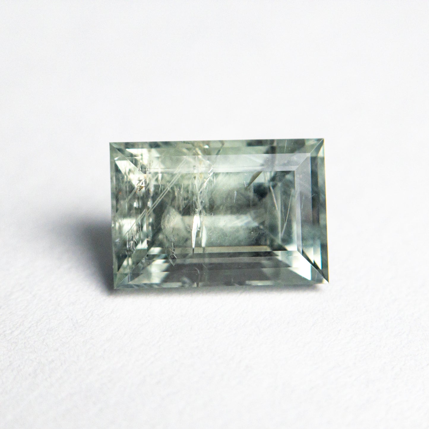 3.40ct 9.49x6.42x5.15mm レクタングル ステップ カット サファイア 22690-11