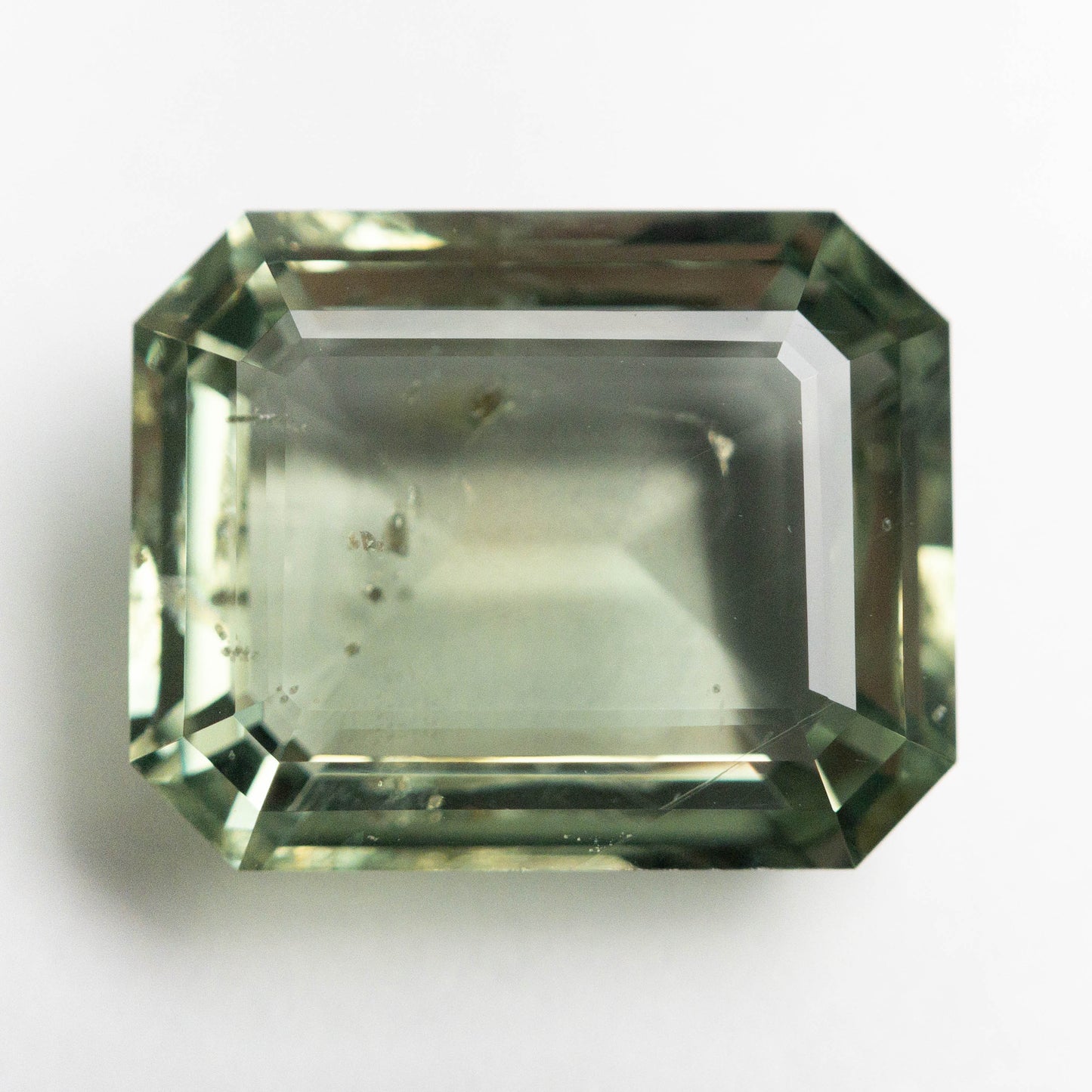 9.42ct 12.14x9.78x6.02mm カット コーナー ステップ カット サファイア 22693-01