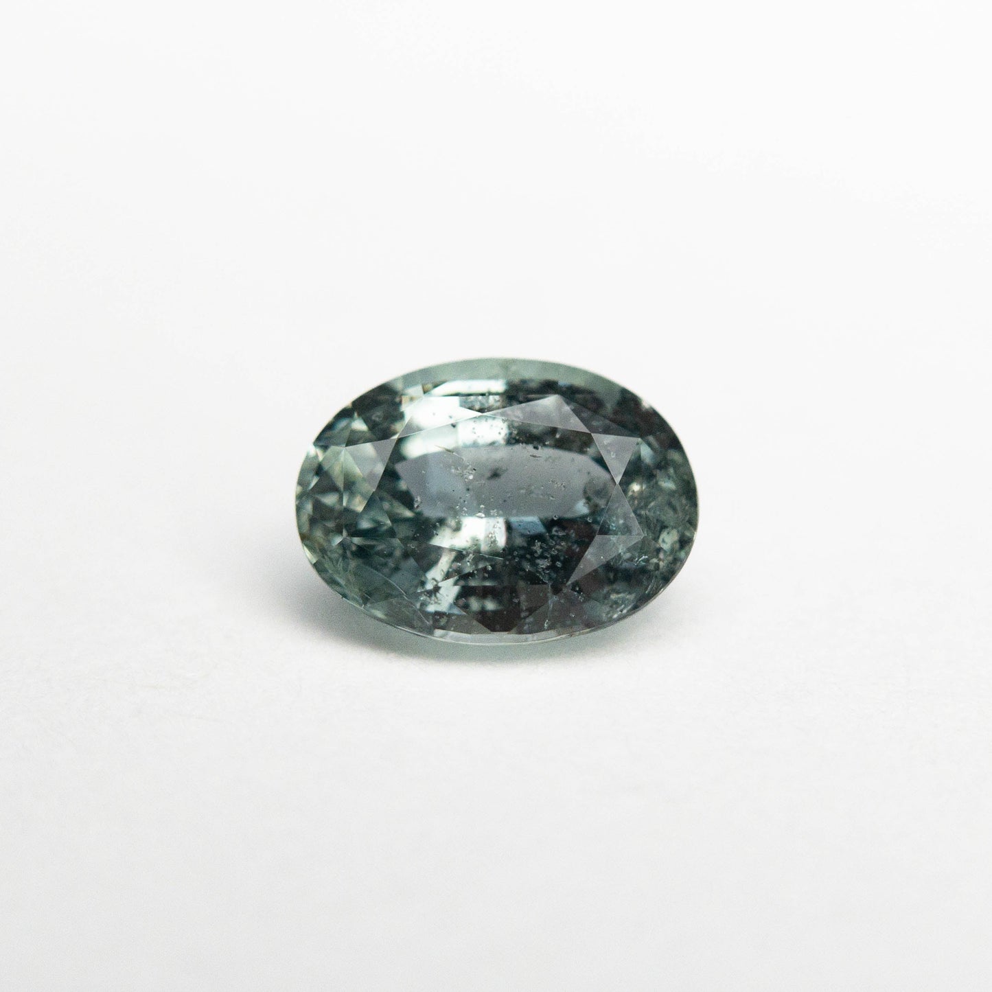 0.88ct 6.52x4.87x3.32mm オーバル ブリリアント サファイア 23046-01