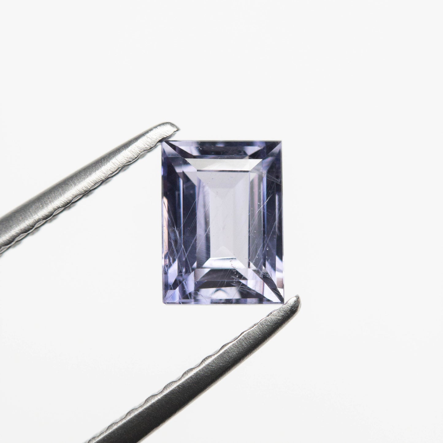 1.07ct 6.35x4.66x3.12mm レクタングル ステップカット サファイア 23052-01