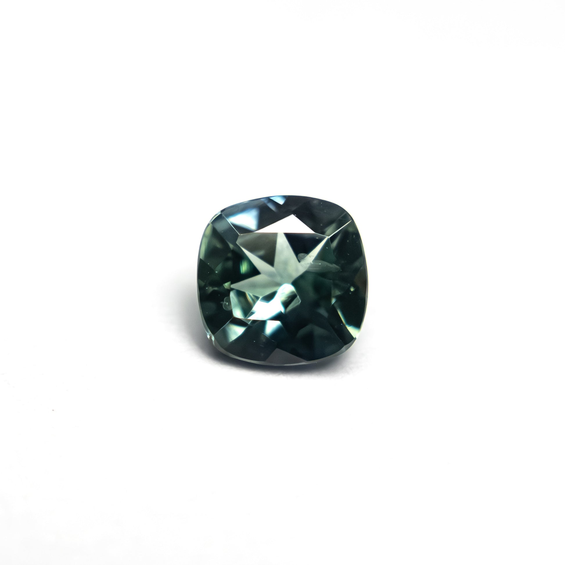 0.67ct 5.00x5.00x3.00mm Cushion Brilliant Sapphire 23466-11
