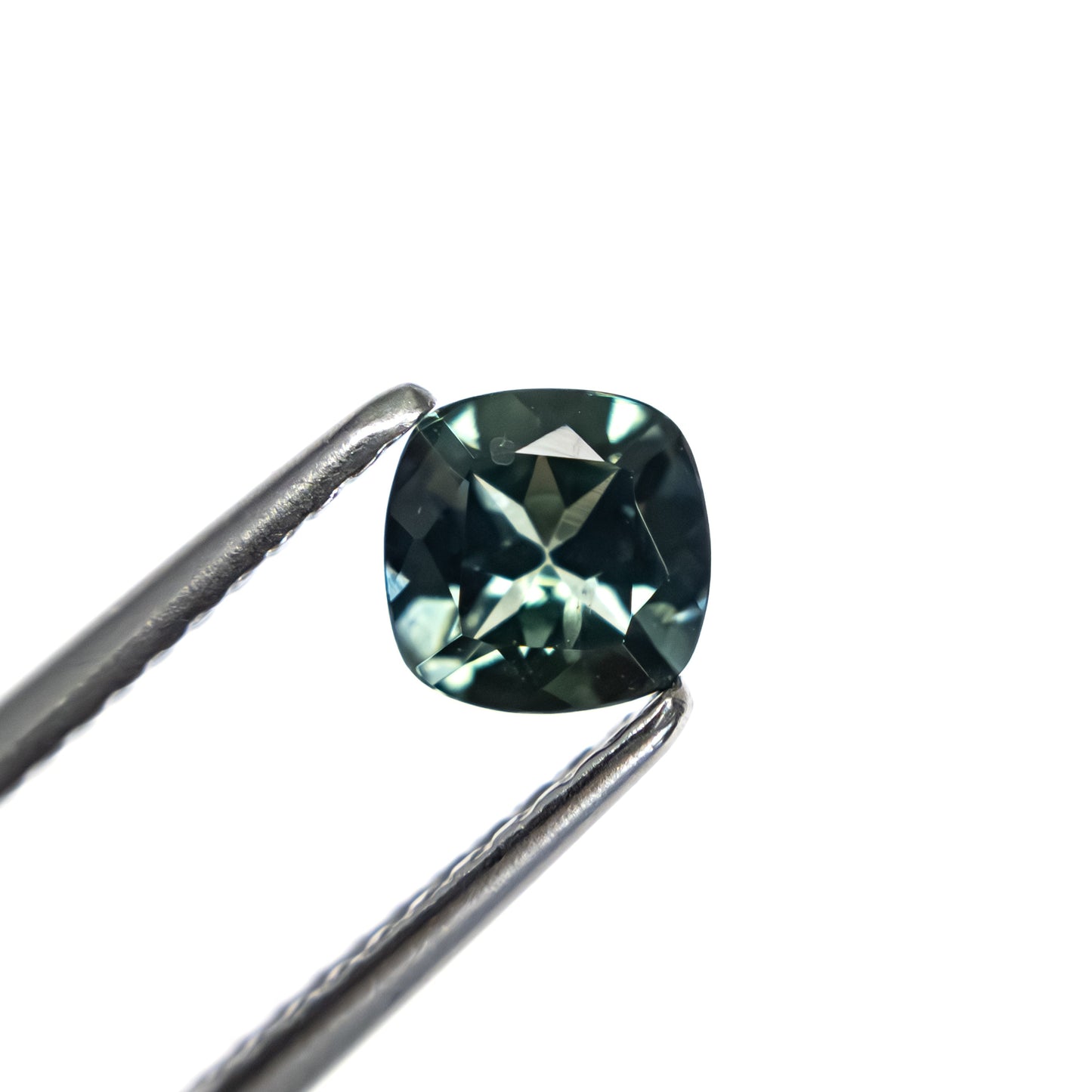 0.67ct 5.00x5.00x3.00mm Cushion Brilliant Sapphire 23466-11