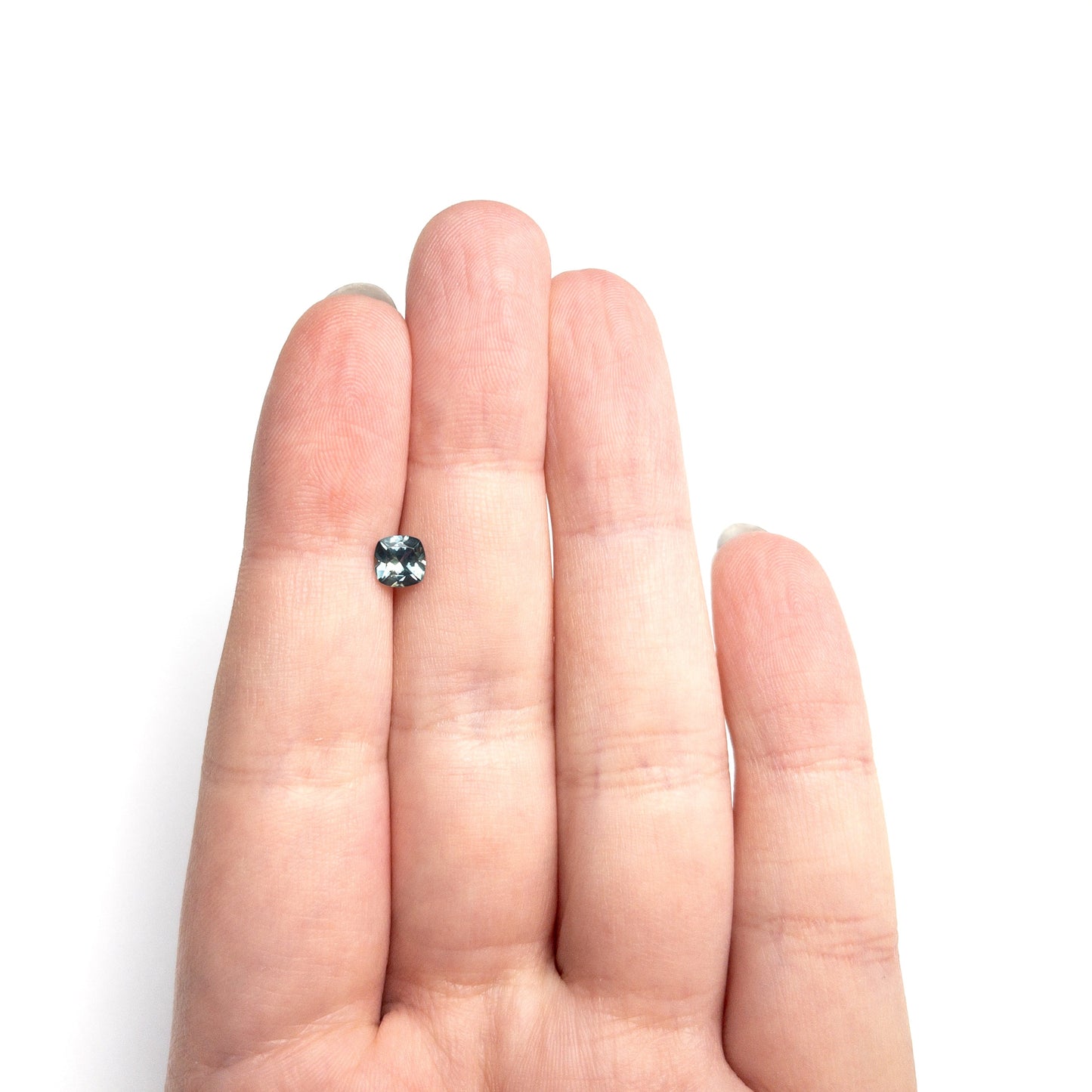 0.65ct 5.09x5.06x3.09mm クッションブリリアントサファイア 23466-17